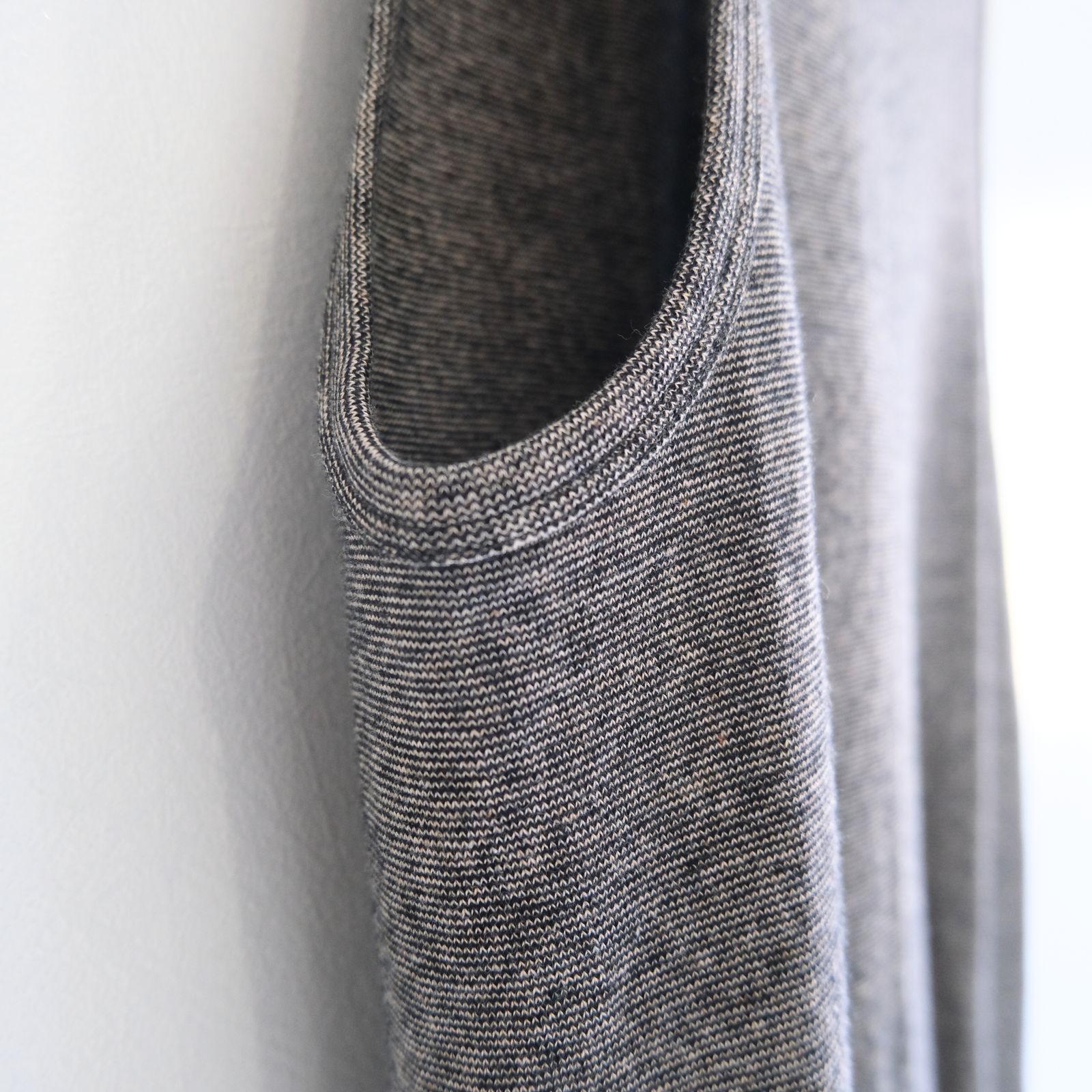 RIB TANK TOP - Mixed “UNSTAINED” yarn - / タンクトップ / BLACK