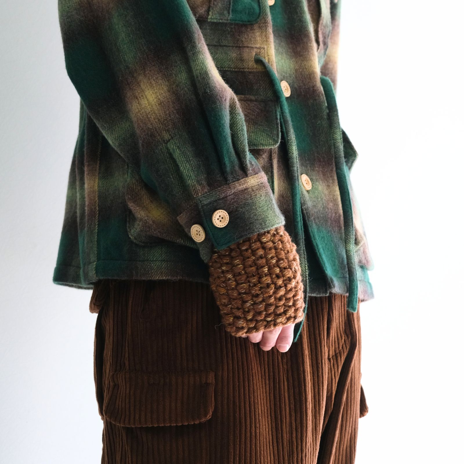 WOOL MIX HAND KNIT GLOVES（BROWN）