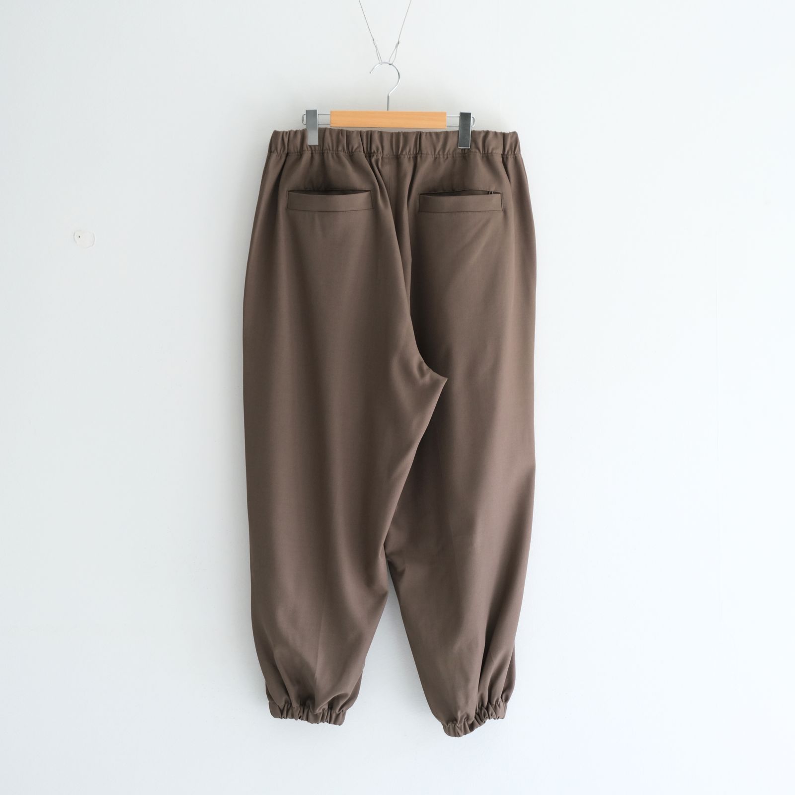 MERELY US SUPER COMFY JOGGER / パンツ / ジョガーパンツ / DARK TAUPE