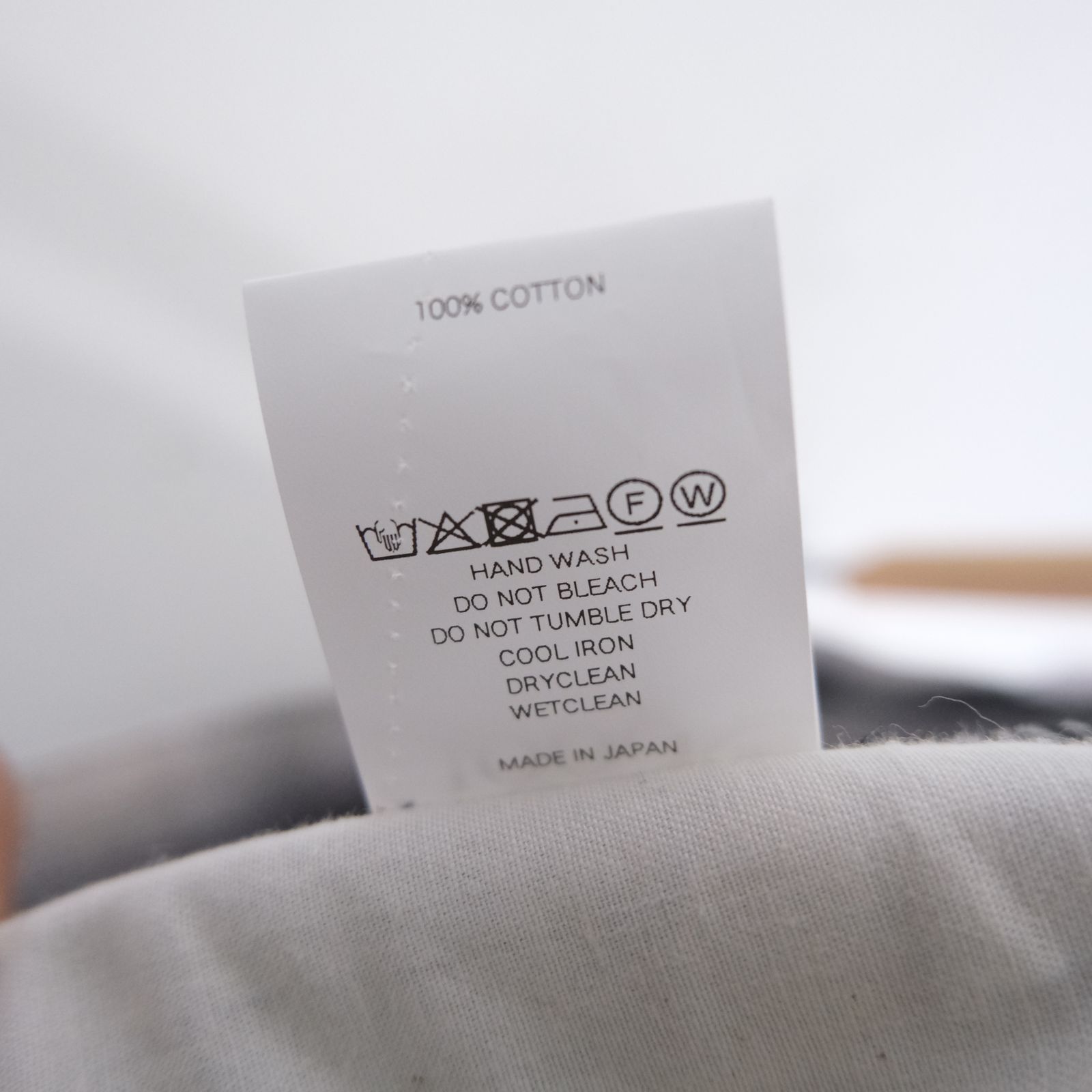 【残り1点】HEAVY FLANNEL CROPPED BAGGY（OFF WHITE×BLACK）