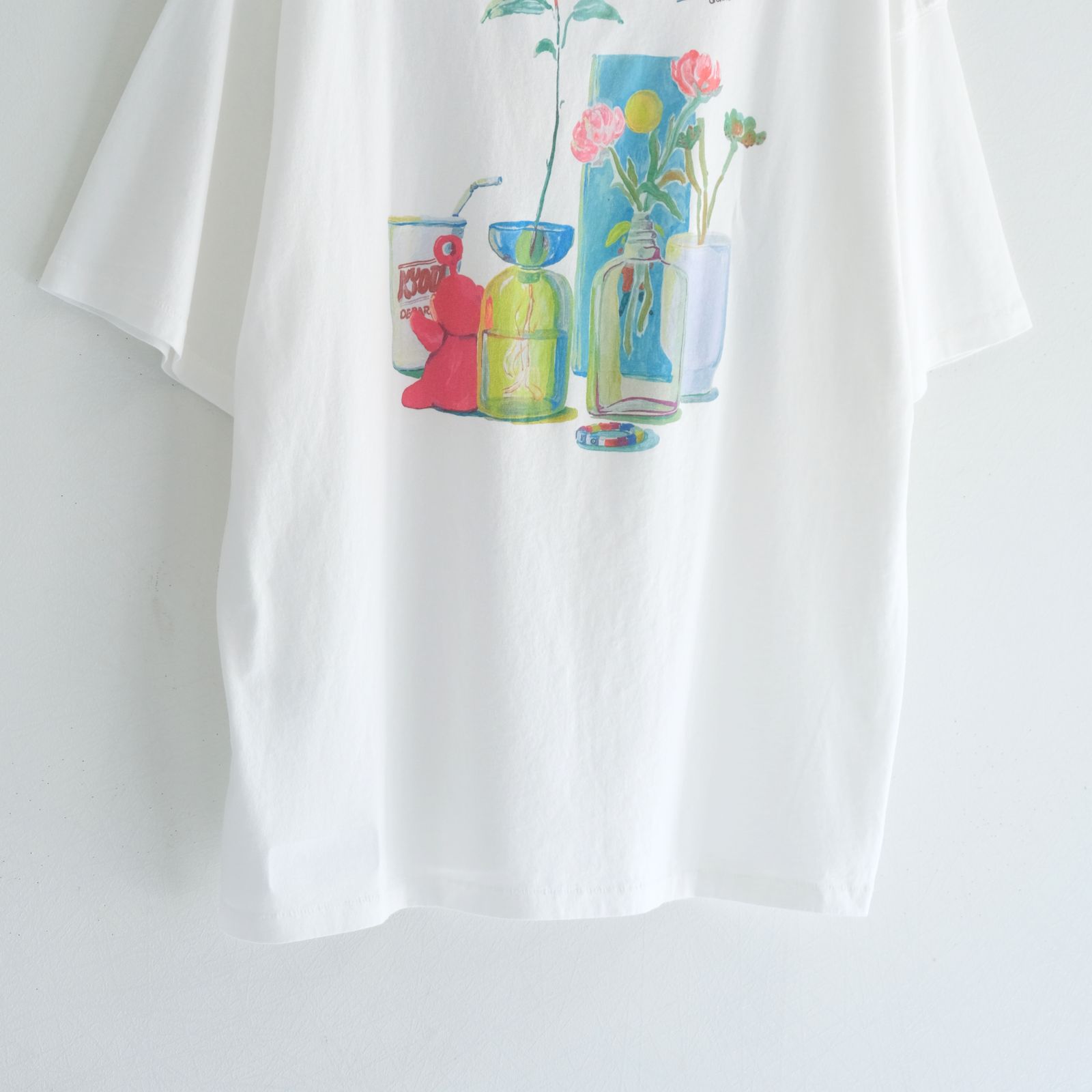 "TEE-NS".14 Imaginary FLOWER DEPaRTMENT Tee feat. MIO YAMAMOTO / 「TEE-NS」14 イマジナリーフラワーデパートメントTシャツ feat. ミオ ヤマモト（WHITE）
