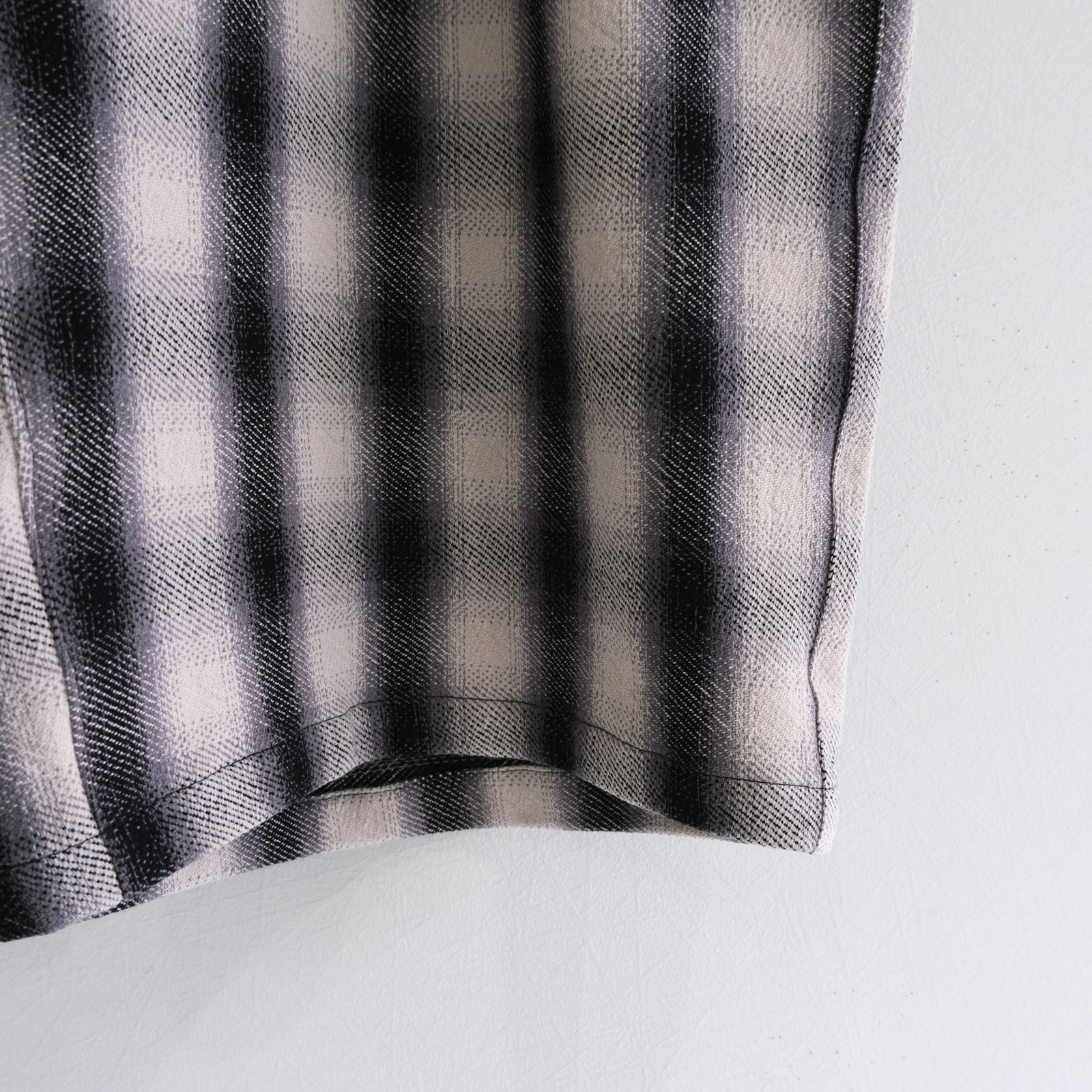 【残り1点】HEAVY FLANNEL CROPPED BAGGY（OFF WHITE×BLACK）