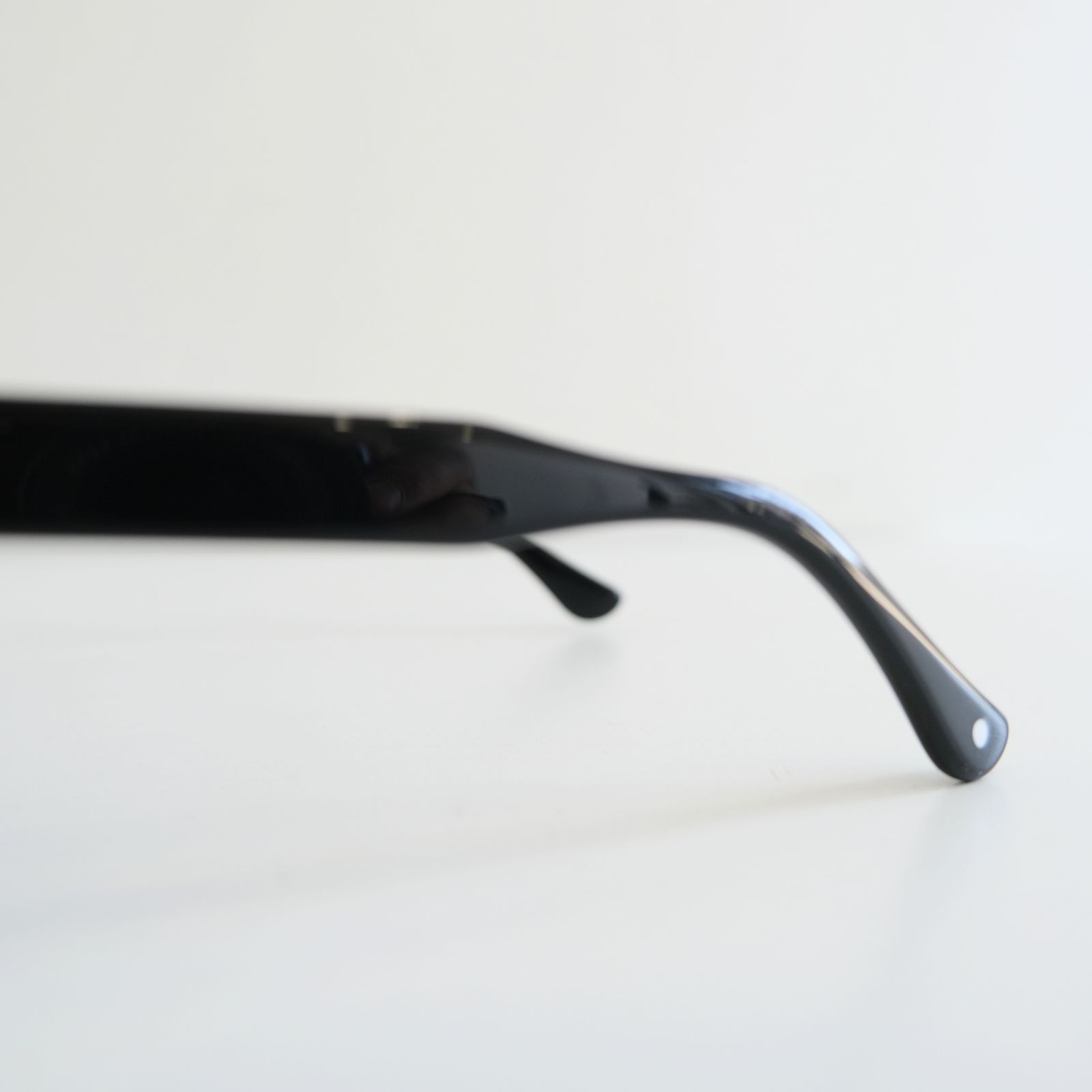 NOCHINO #H1（GROSS BLACK × BLACK POLARIZED LENS）