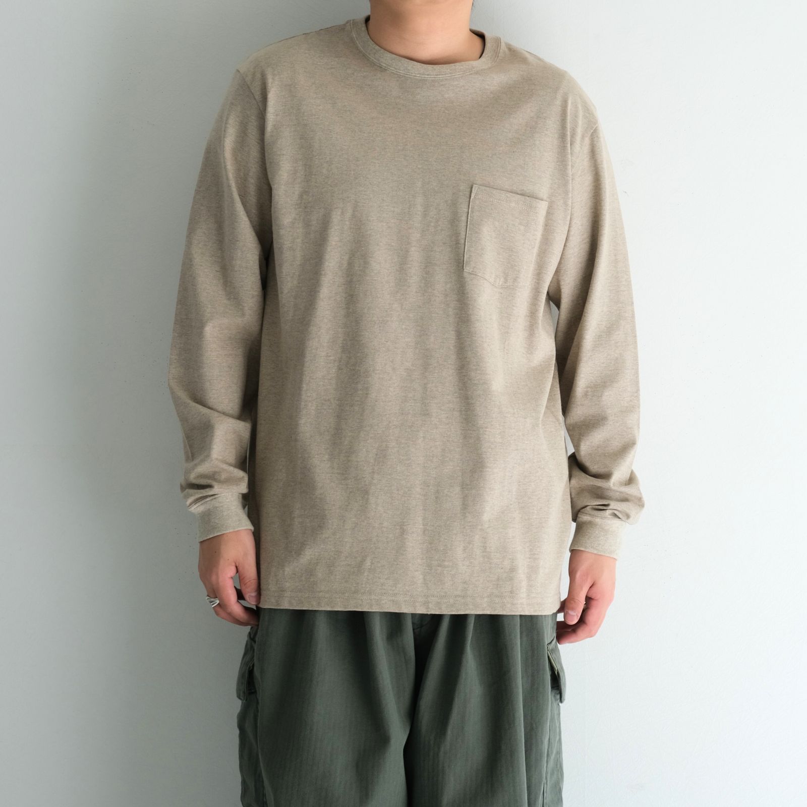 WRAP AROUND POCKET TEE L/S - Raffy plainstitch - / ラップアラウンドポケットT L/S - ラフィープレーンステッチ -（Beige）
