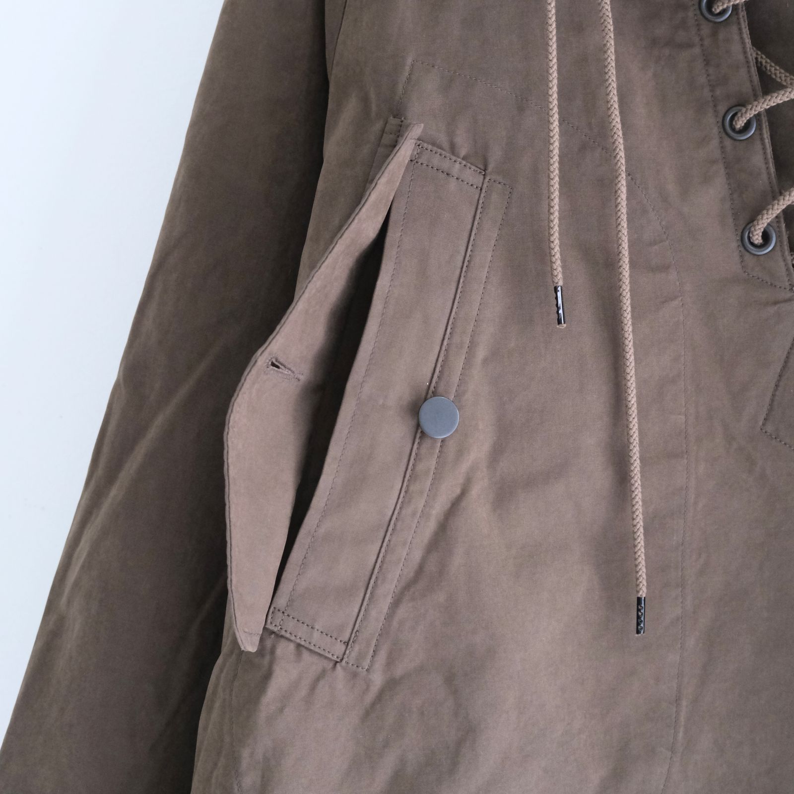 WAXED WEATHER PARKA / プルオーバー / パーカー / ワックス加工 / OLIVE BROWN