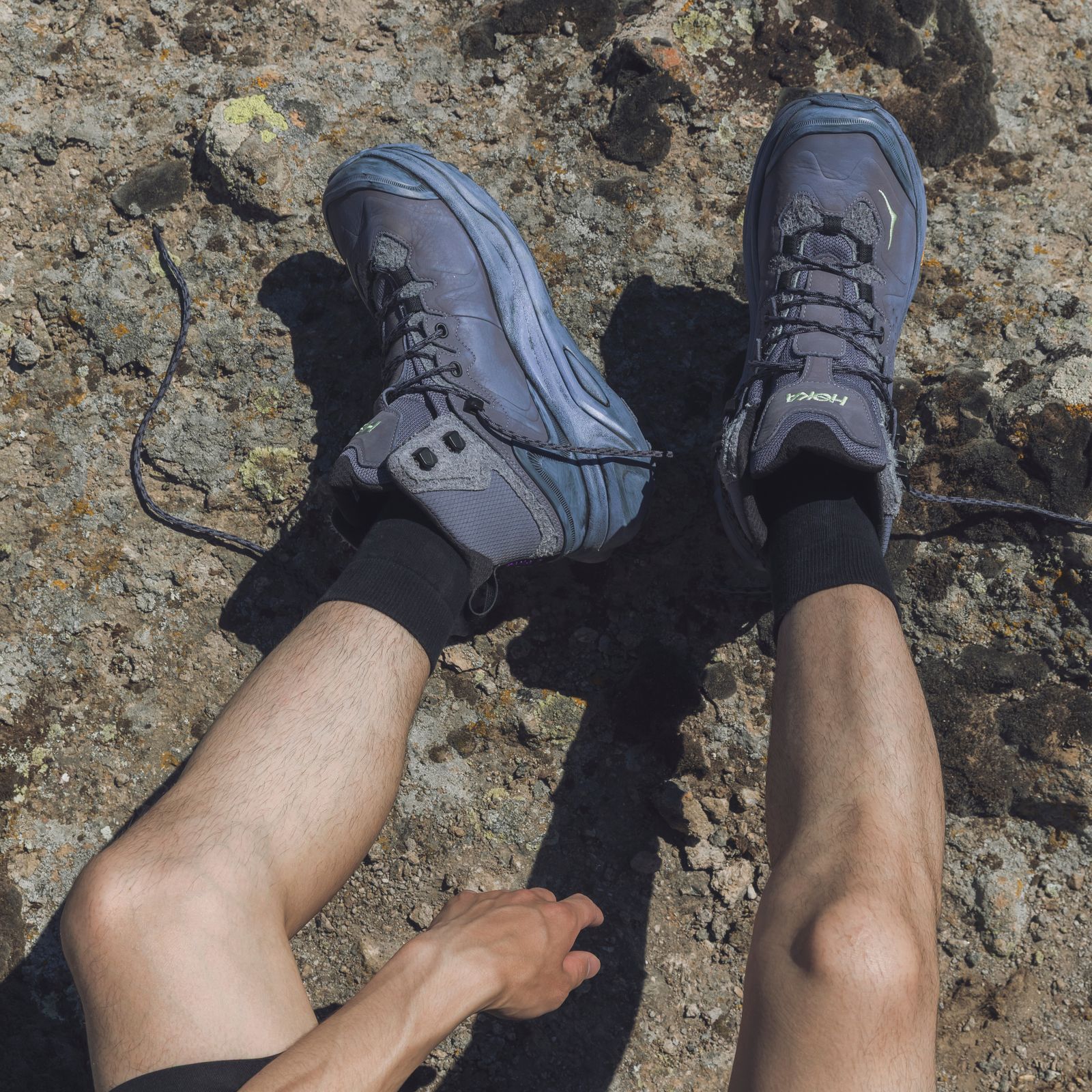 【 HOKA 】KAHA 3 GTX TP "GORE-TEX" /スニーカー / GORE-TEX / GREY SKIES / LILAC HYDRANGER