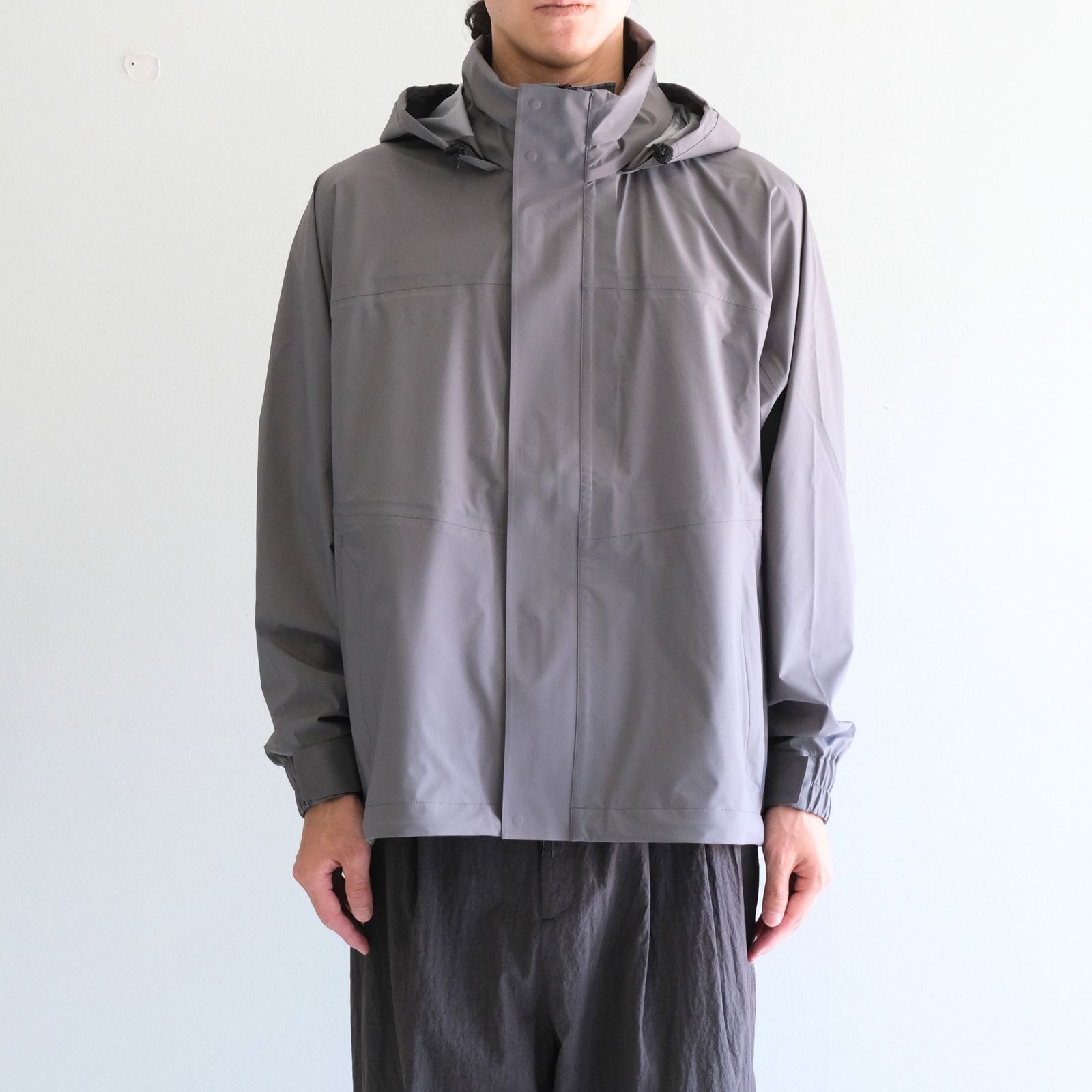 Temporal Fold Shell JKT / テンポラル フォールド シェル ジャケット（GREY）