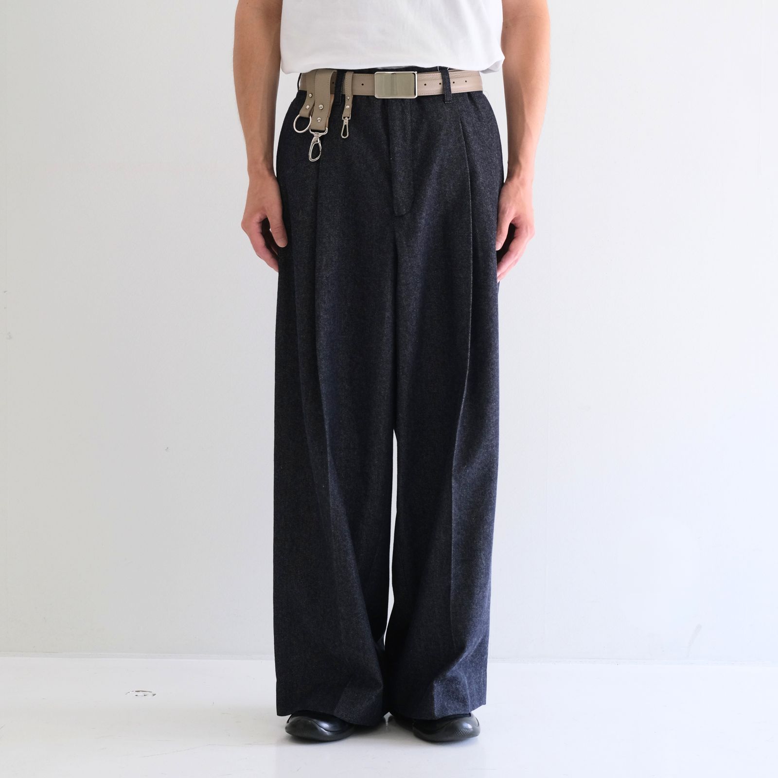 【残り1点】Tucked Wide Trousers / タクト ワイド トラウザー（Indigo）
