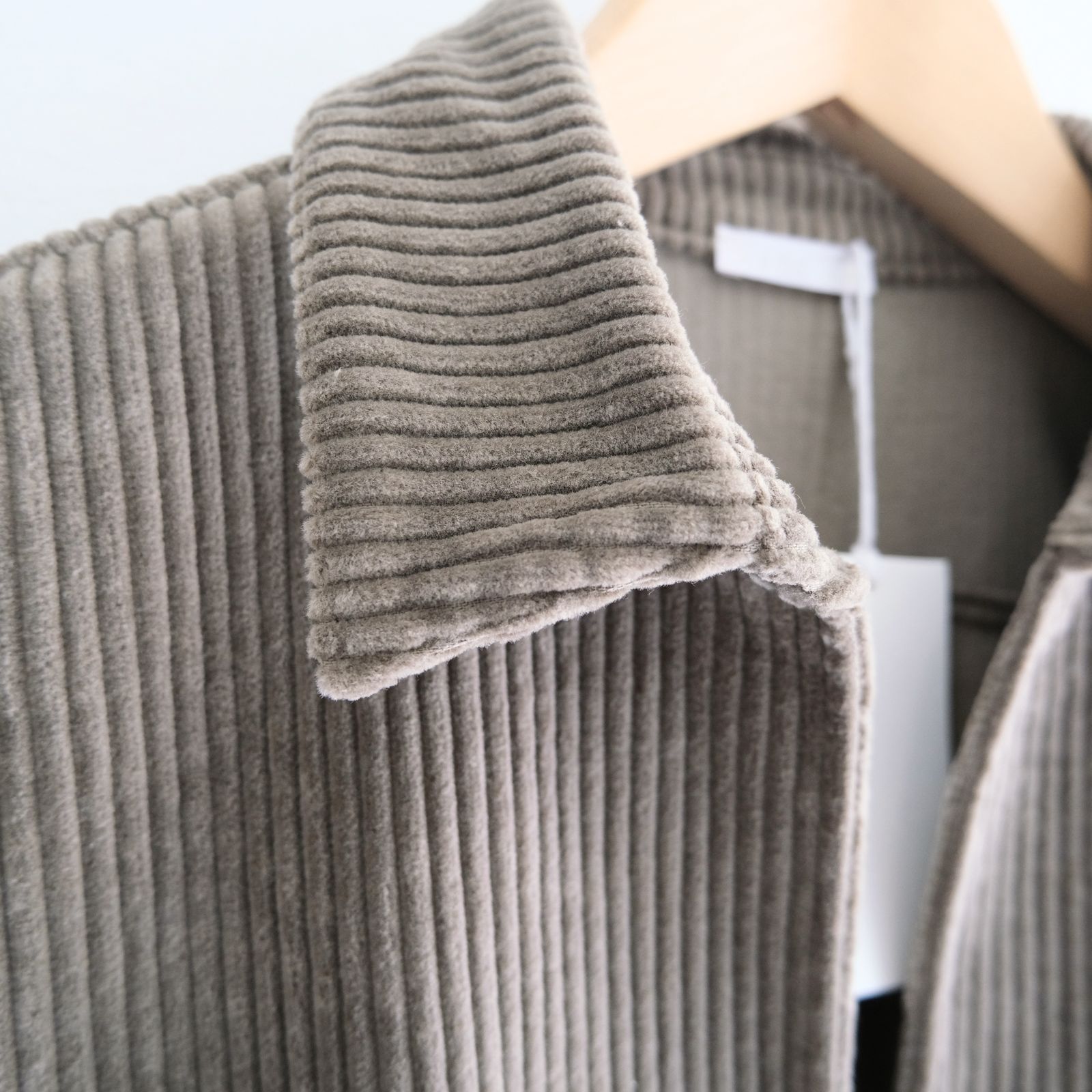 【残り1点】Corduroy Skipper Shirts（Beige）