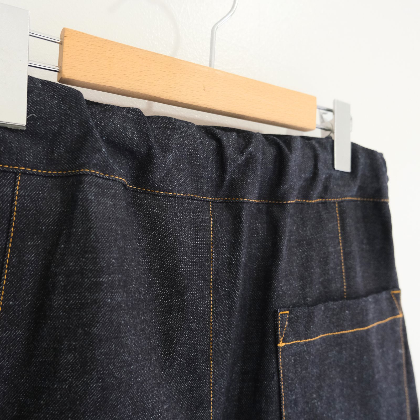 BOX PLEAT TROUSER RAW DENIM/ ボックスプリーツトラウザー / デニム / パンツ / ボトムス / RAW INDIGO