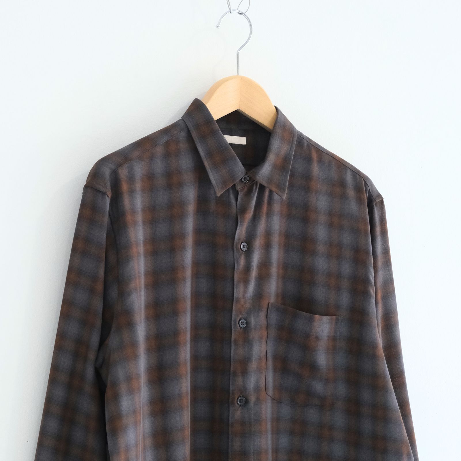 SUPER LIGHT FADED CHECK SHIRT（BLUE / BROWN）
