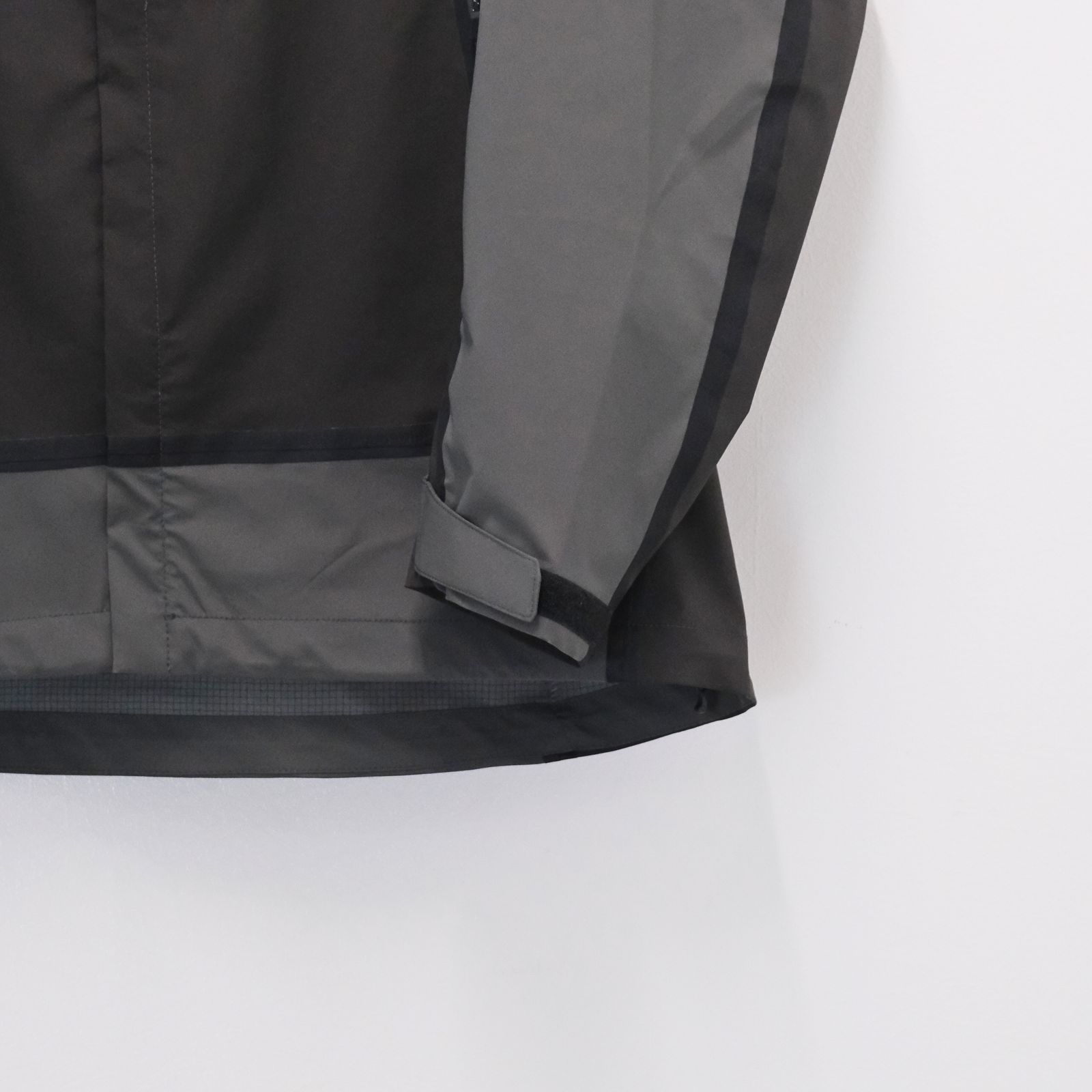TAPED SEAM WATER PROOF JACKET / シェルジャケット / ブラック