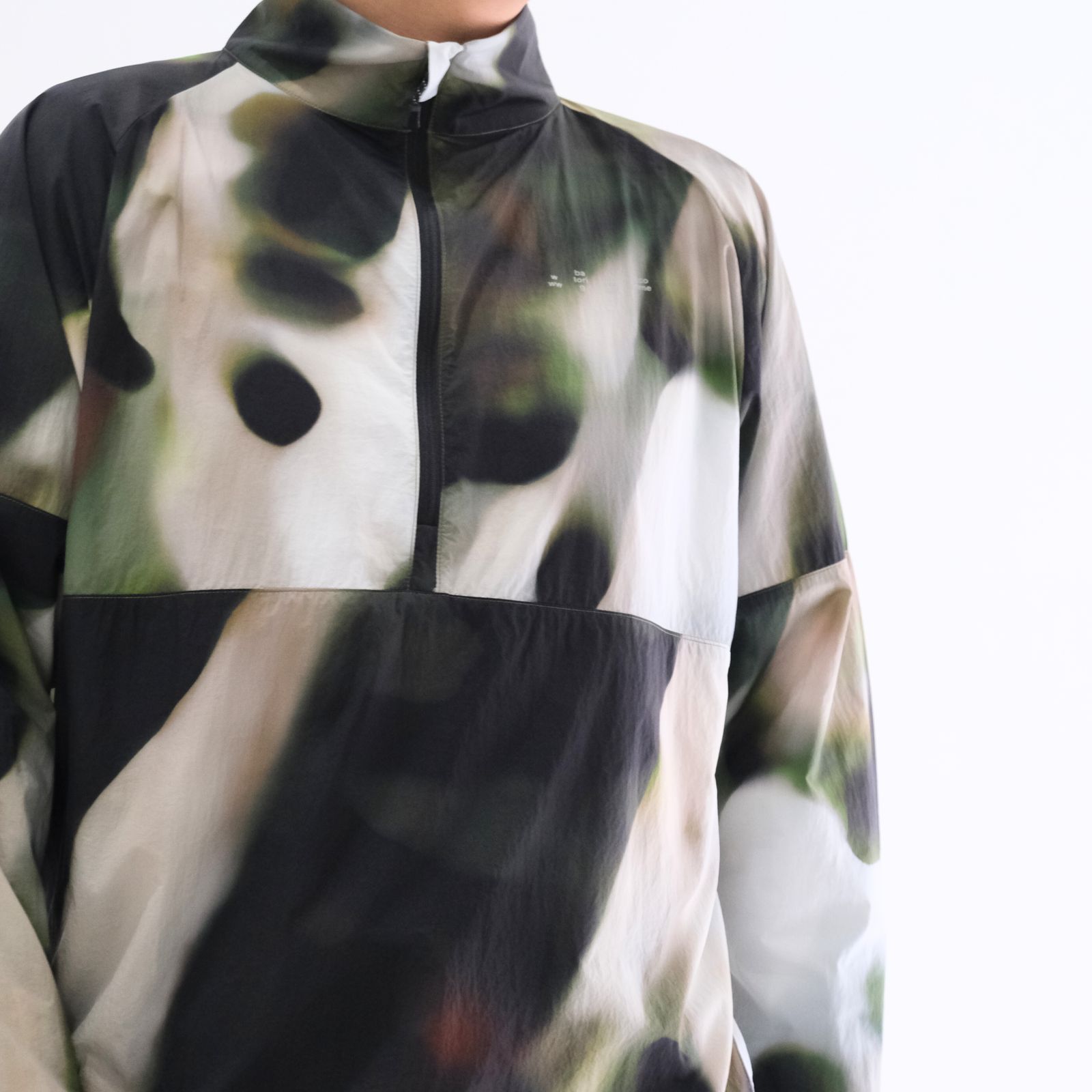 LIGHT WEIGHT WIND SHELL JACKET / ライトウエイト ウィンドシェルジャケット（BLUR）