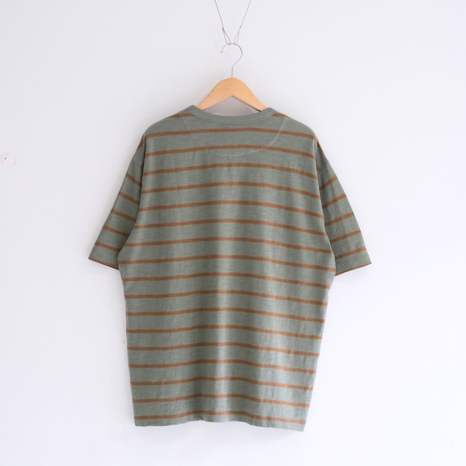 Vocation Tee / Tシャツ / Olive / Tan Stripe