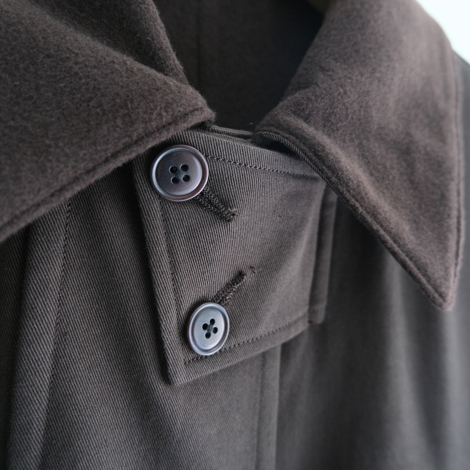 WASHED VINTAGE TWILL MIL-COAT / ジャケット / DARK BROWN