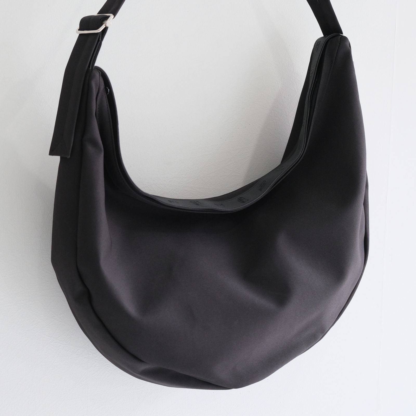 Vibram Bonding Round Bag / バッグ / BLACK
