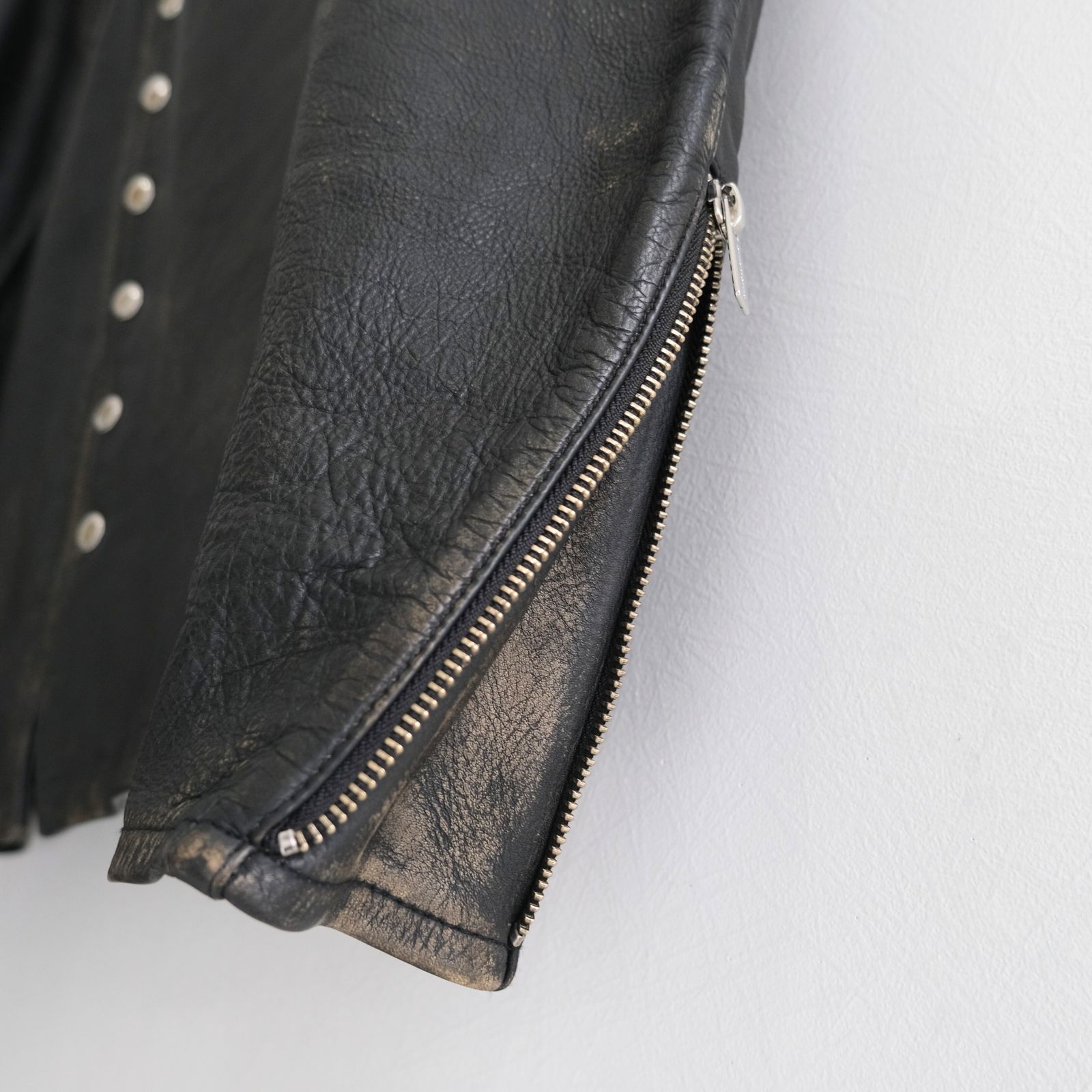 LEATHER RIDERS JACKET ‐Cow Heavy Vintage finish‐ / ジャケット / レザージャケット /  ライダースジャケット / Cow leather / 牛革 / Black