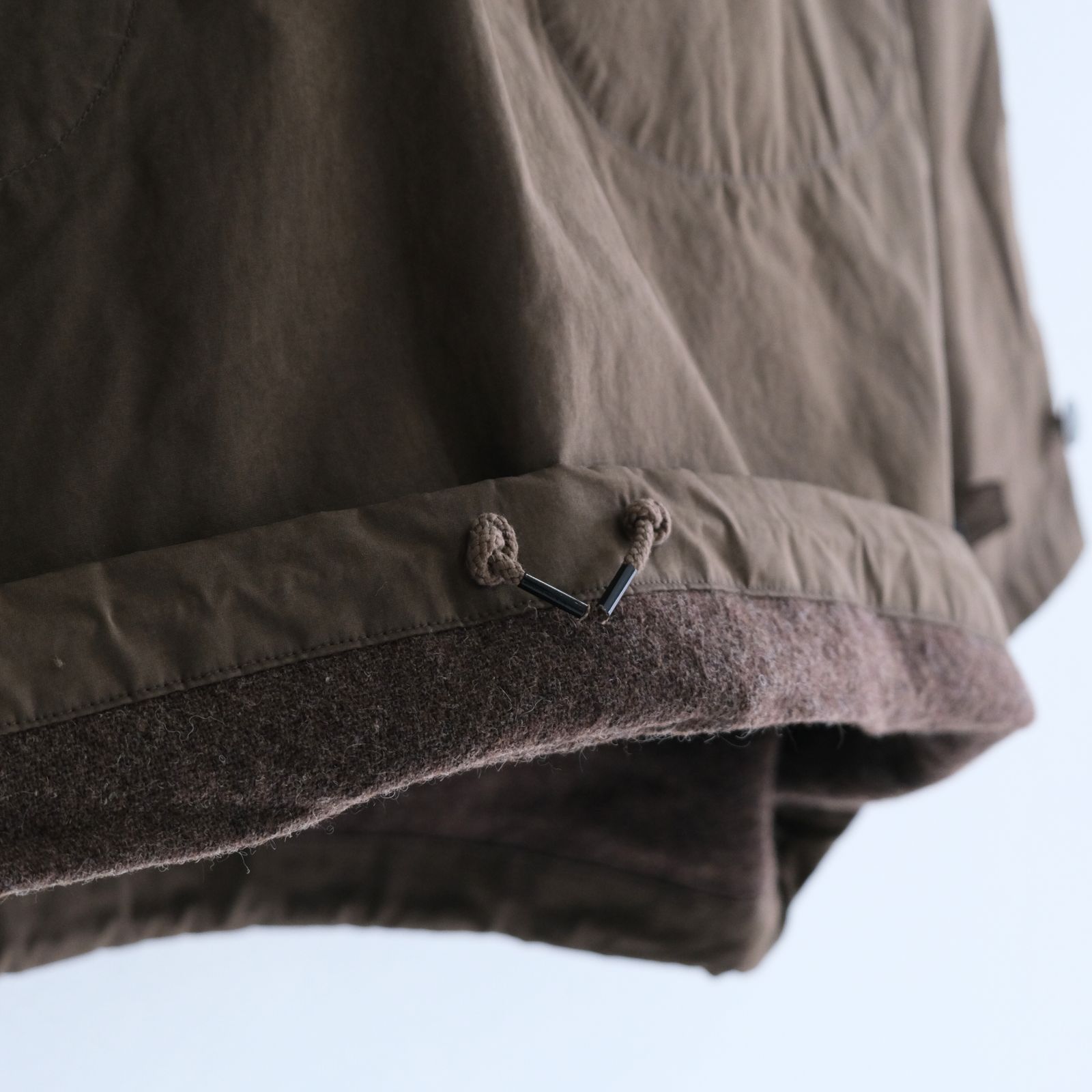 WAXED WEATHER PARKA / プルオーバー / パーカー / ワックス加工 / OLIVE BROWN