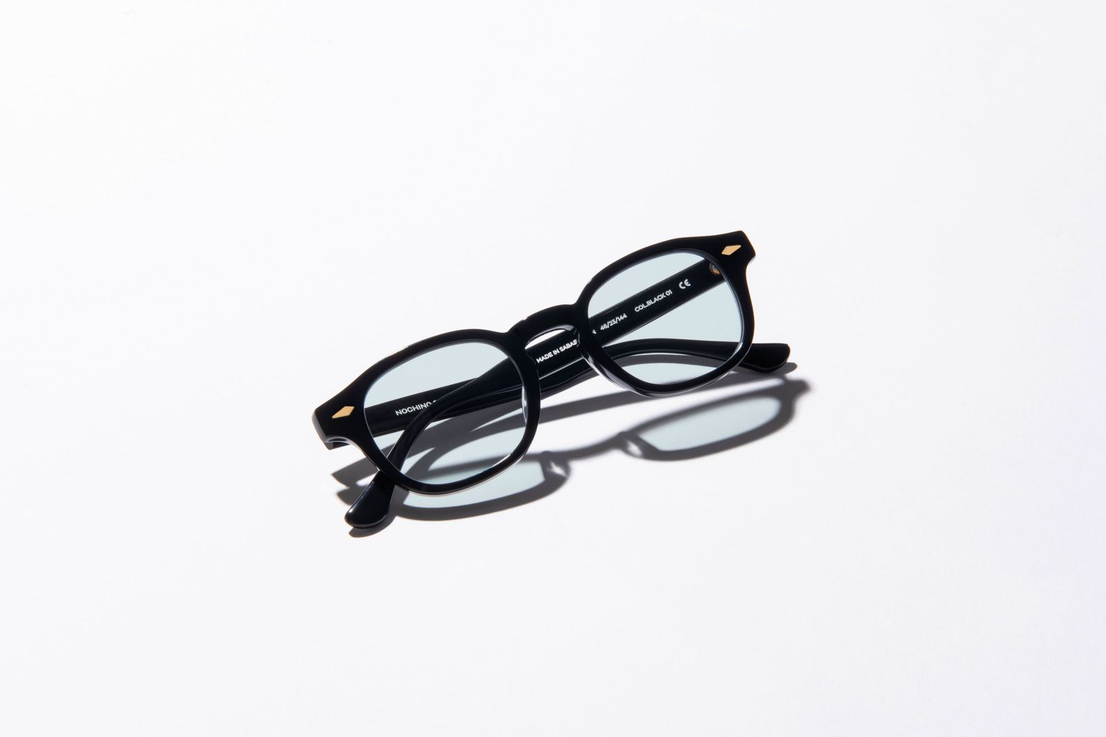 NOCHINO #23 GLOSS BLACK × BLUE GREY to D.GREY / 調光レンズ / サングラス / 眼鏡