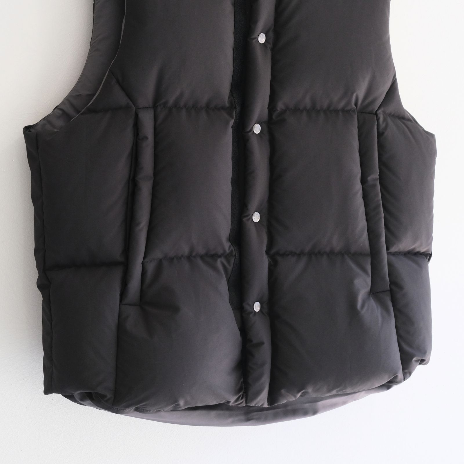 【残り1点】"SPRINGFIELD"  Water-repellent Down Vest（BLACK）