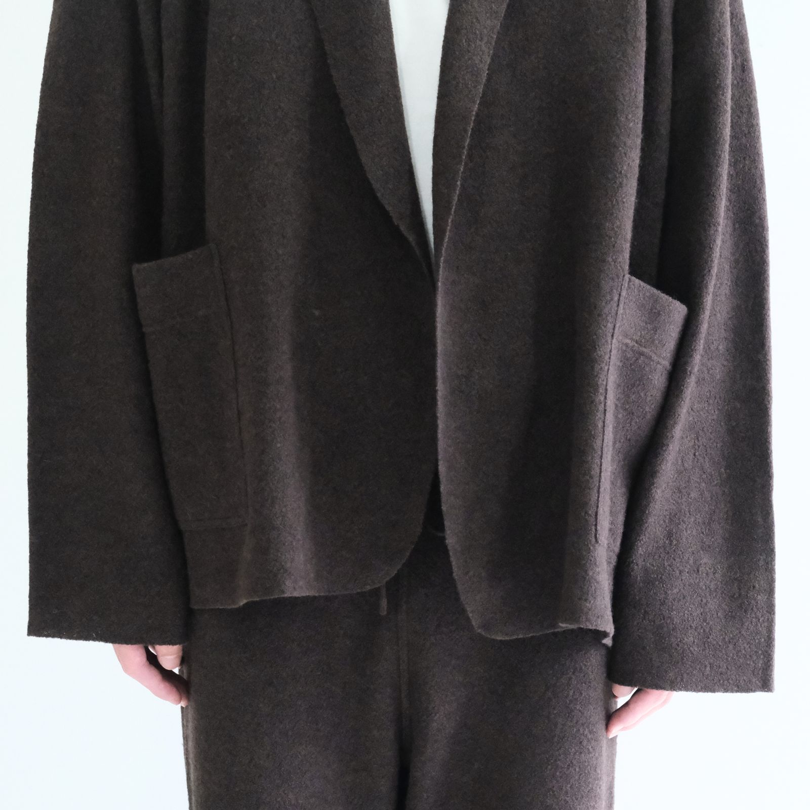 【残り1点】CARDIGAN JACKET  ‐Hard Twist Crepe Knit‐（Brown）