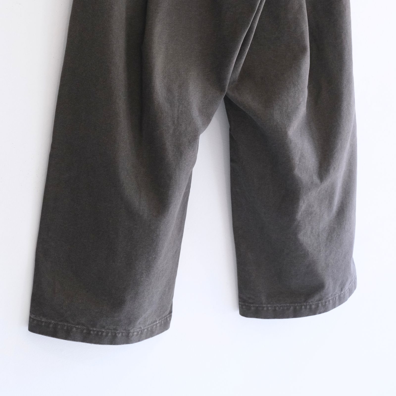 【残り1点】MERELY WASHED CANVAS FLARED PANTS（VINTAGE CAMEL）