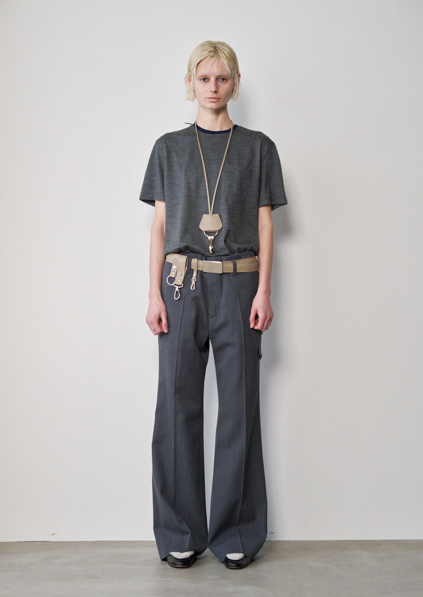 【入荷時期：2026年8-9月頃】Leather Belt / レザー ベルト（Gray）