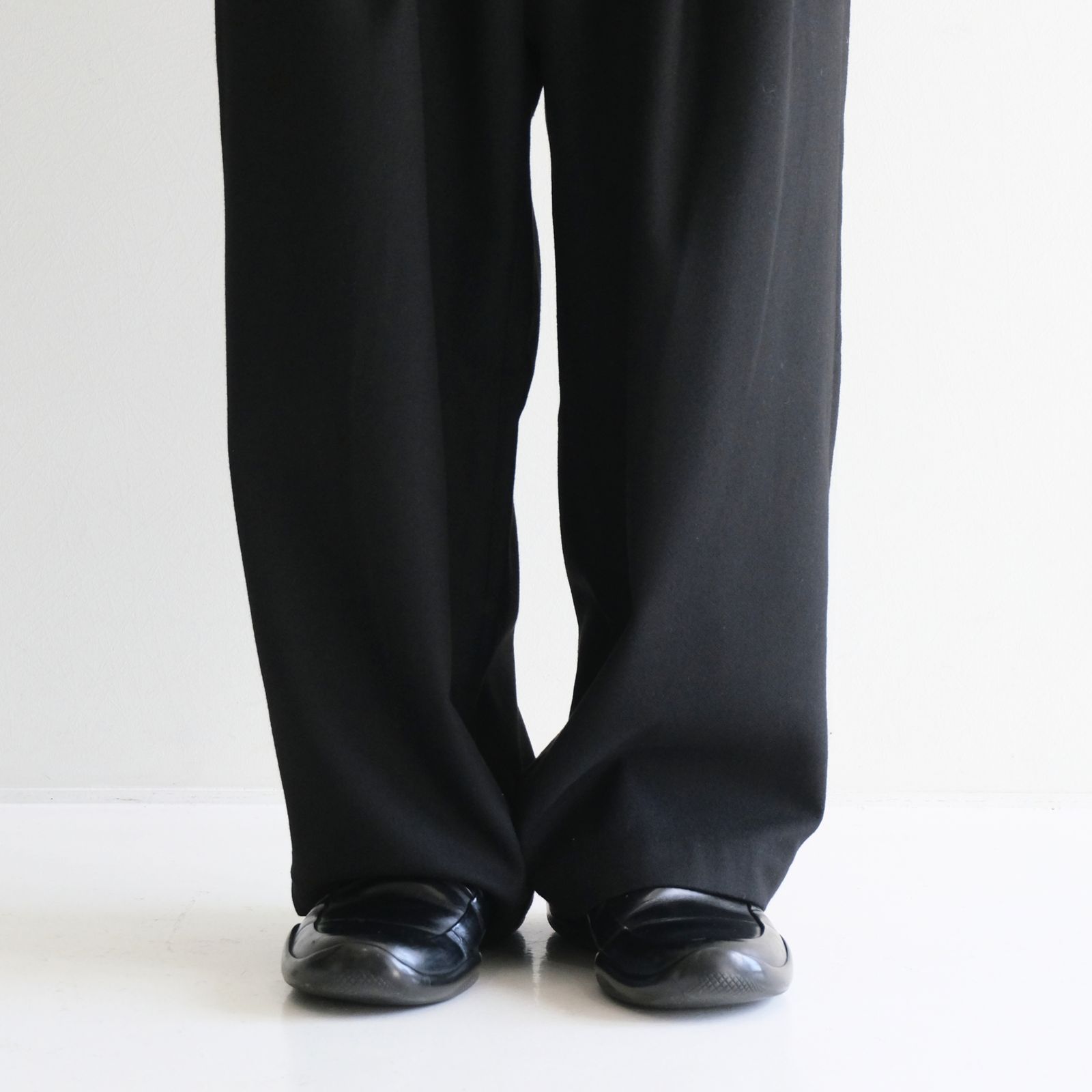 【残り1点】MERELY US INFORMAL PANTS（INK BLACK）