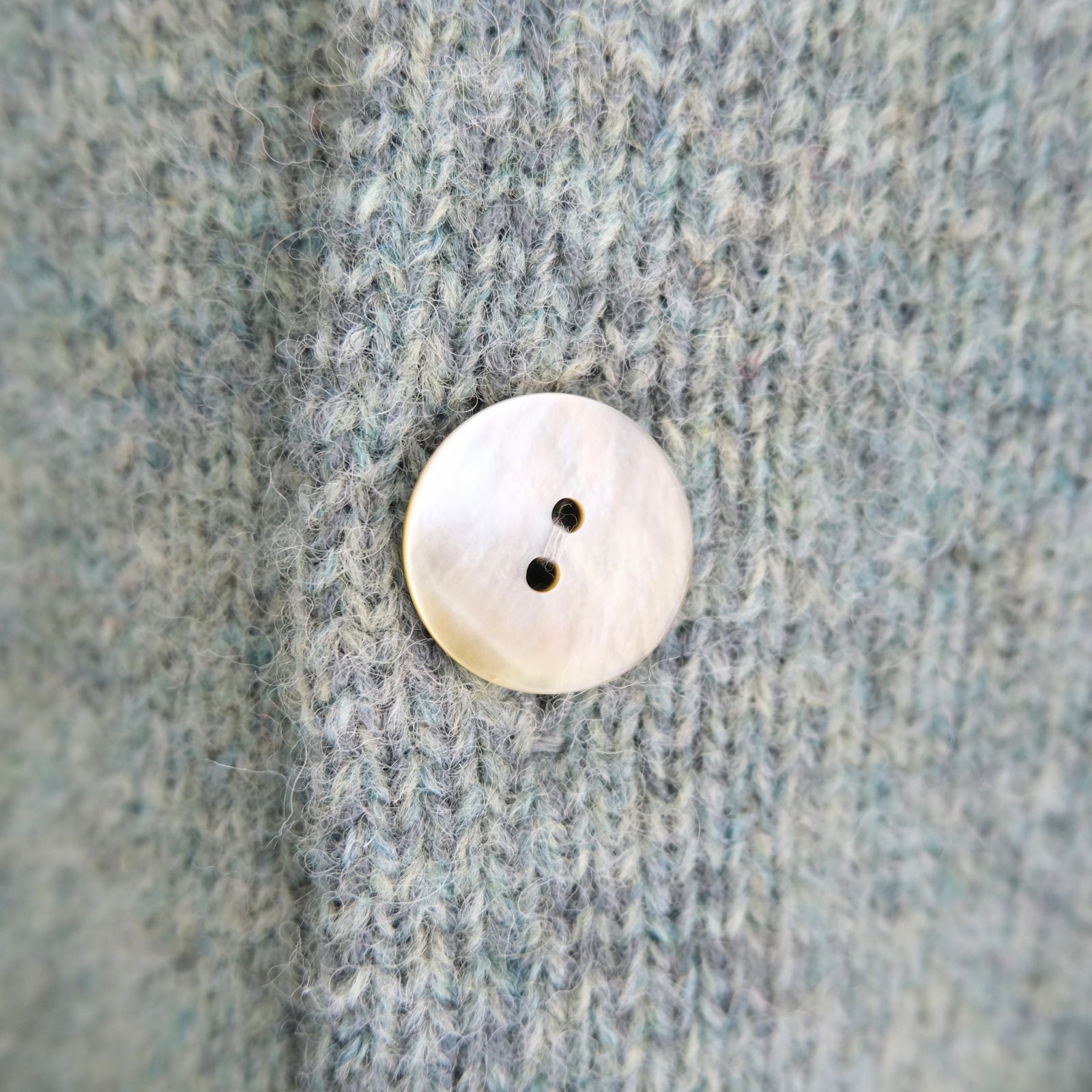 【残り1点】THE BIRD CARDIGAN（SAGE）