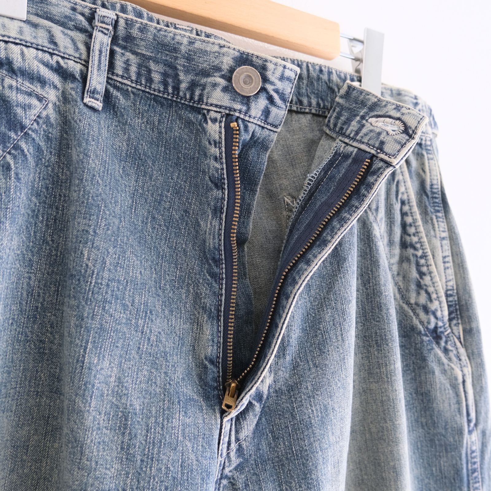 FADED LIGHT DENIM WORK PANTS（FADED BLUE）