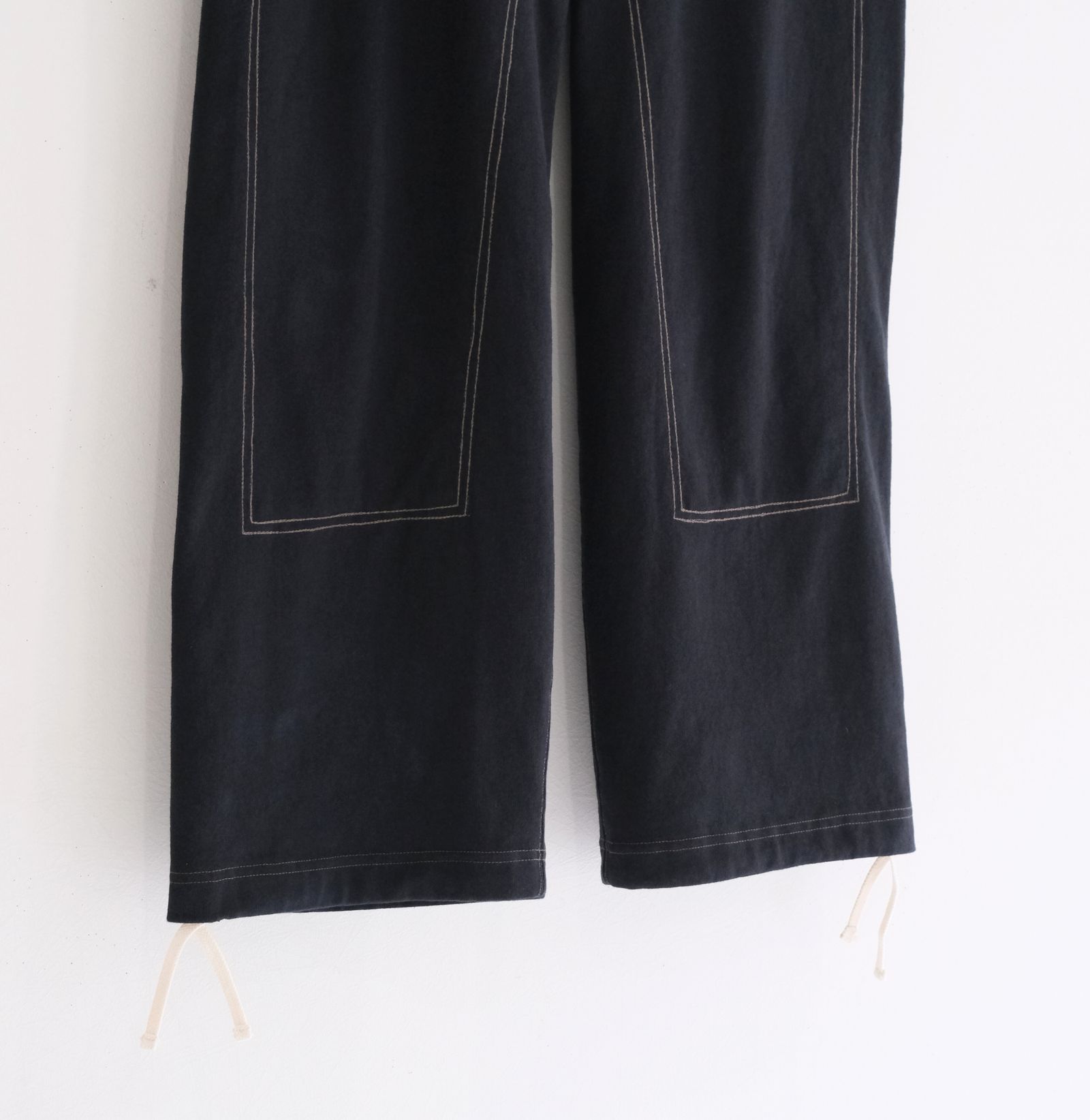 CONTRADICT SWEAT PANTS / パンツ/ スウェット / ダブルニー / 裏毛素材 / INK BLACK