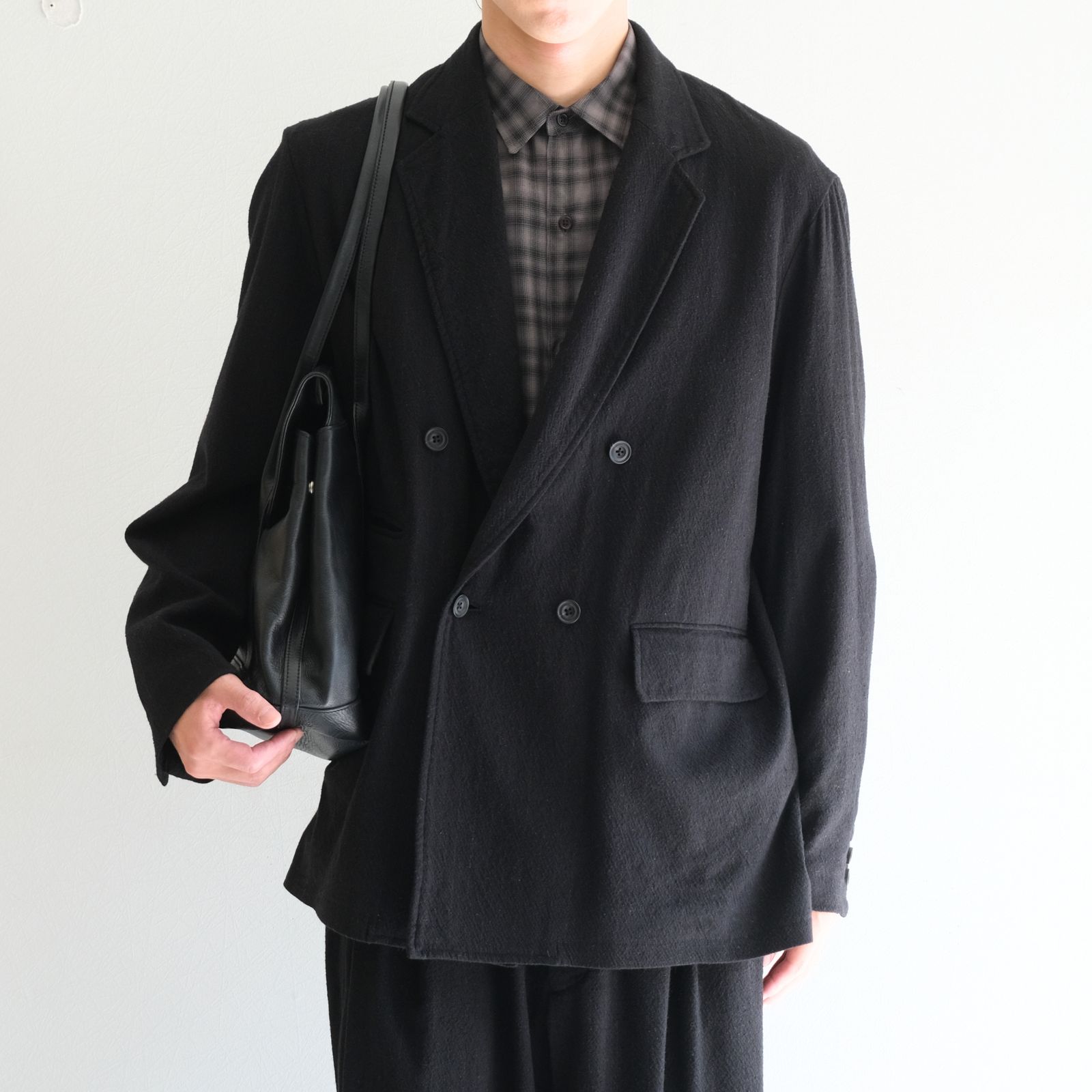 ROUND TOTE BAG M SIZE（BLACK）