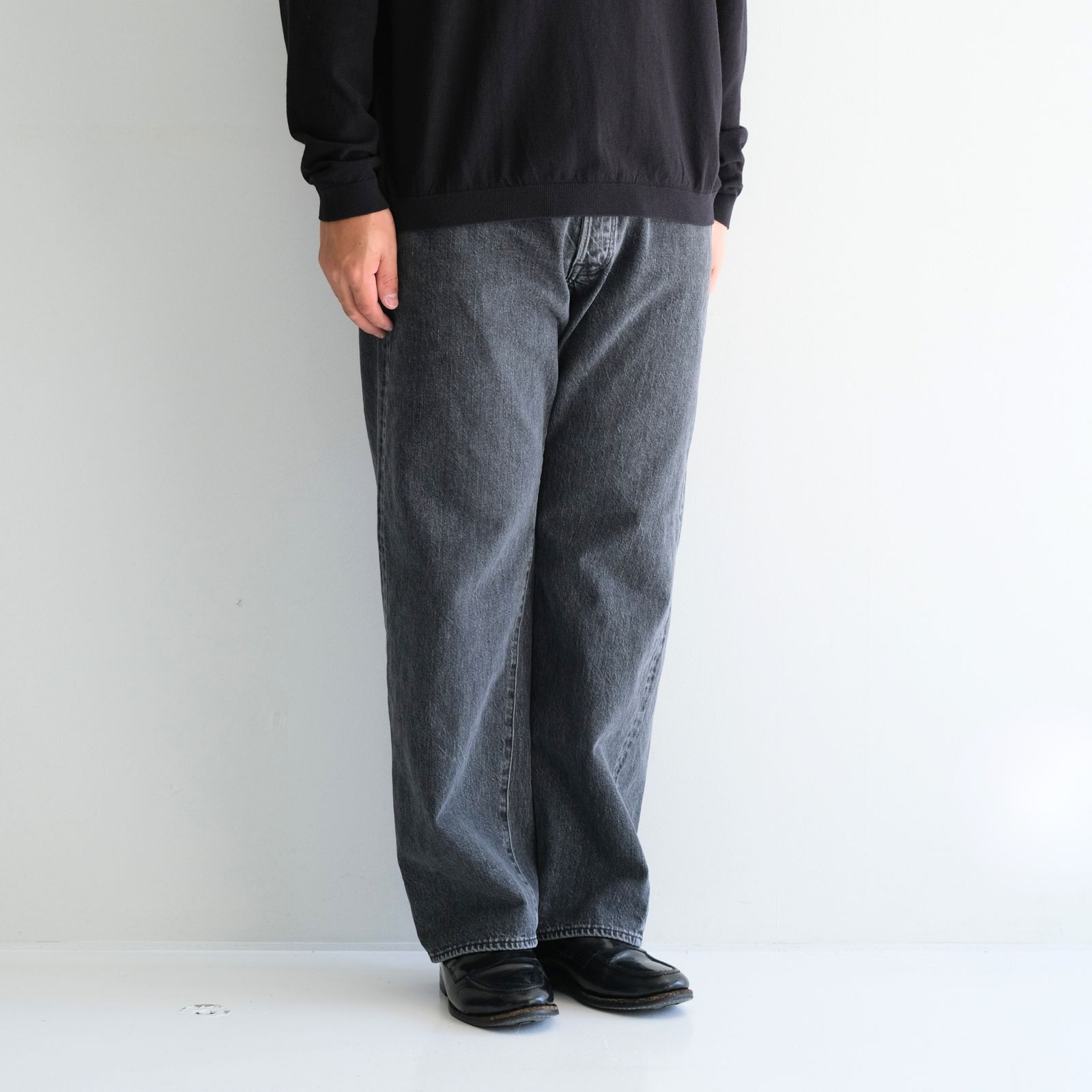 WASHED SELVEDGE BLACK DENIM 5P PANTS / デニム / 5ポケット / USED GREY