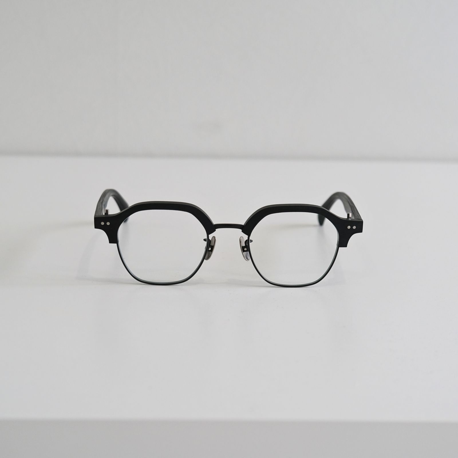 1066SG / MAT BLACK / BLUE / photochromic lens / 調光レンズ / サングラス / 眼鏡