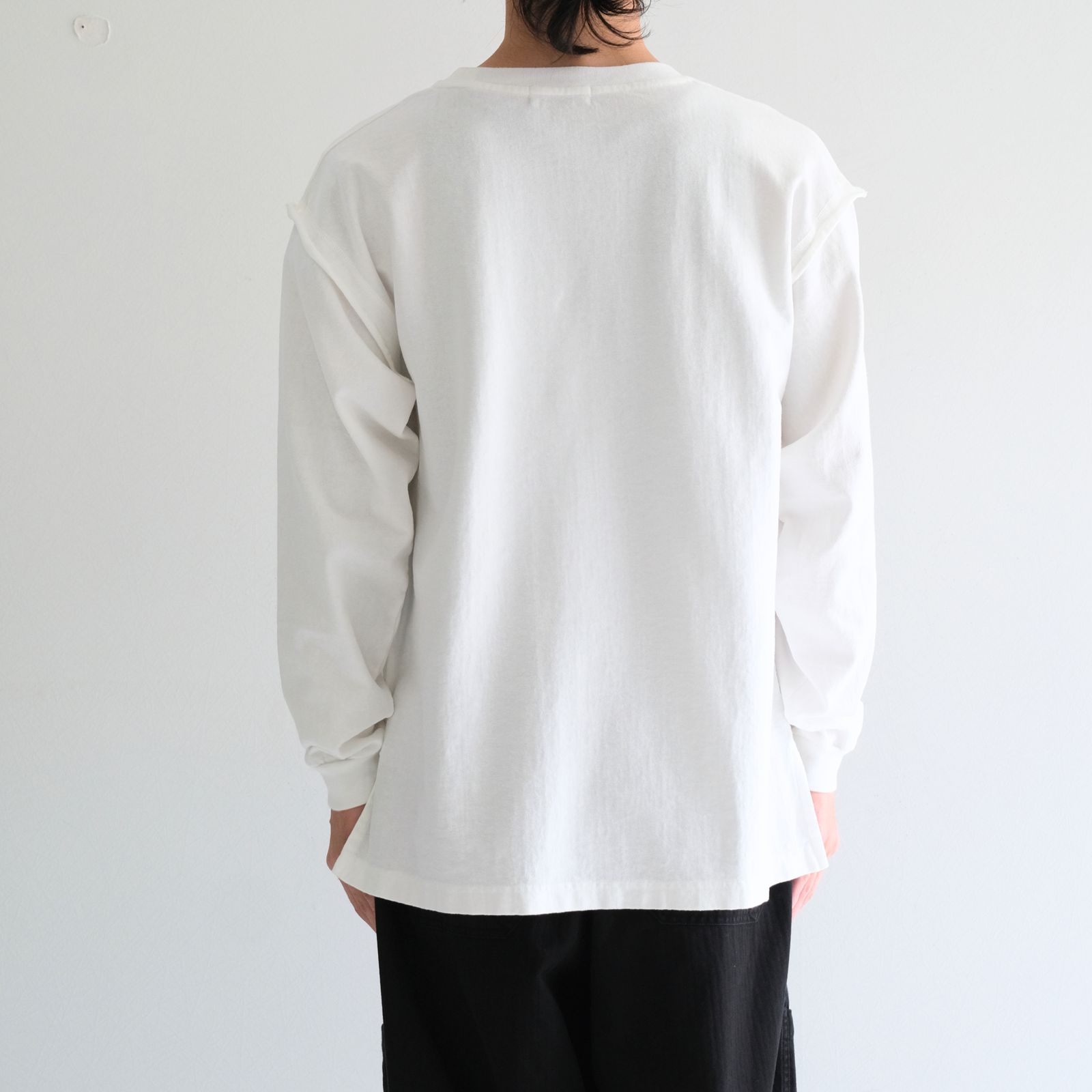 DETROIT LOGO CUTOFF LS TEE（OFF WHITE）