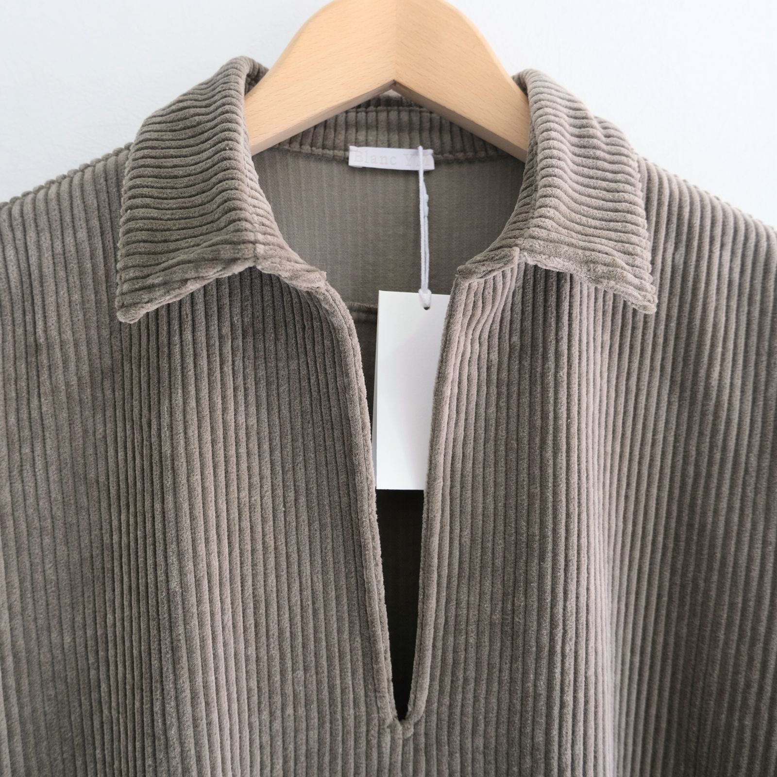 【残り1点】Corduroy Skipper Shirts（Beige）