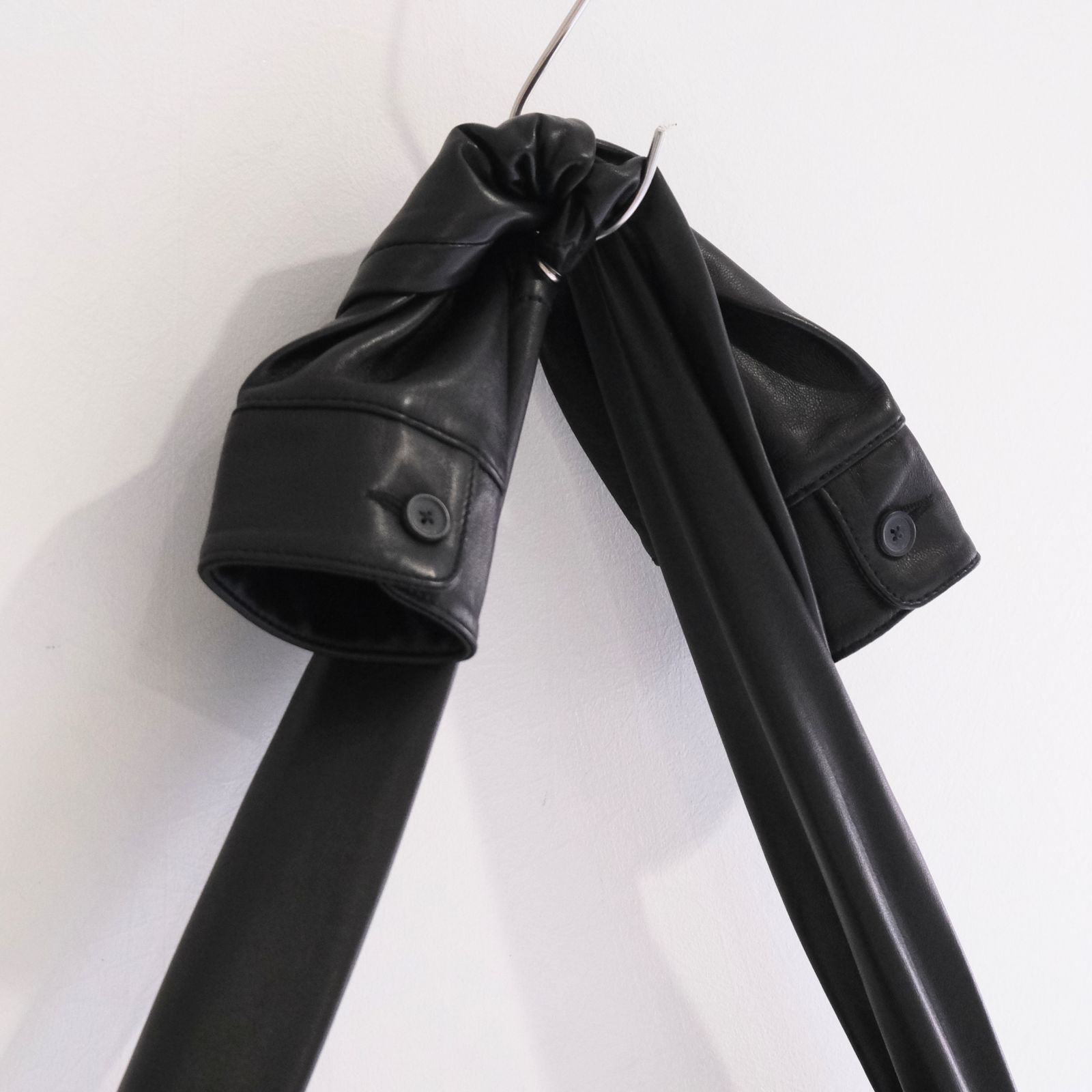 【残り1点】SHIRT CUFFS BAG（BLACK）