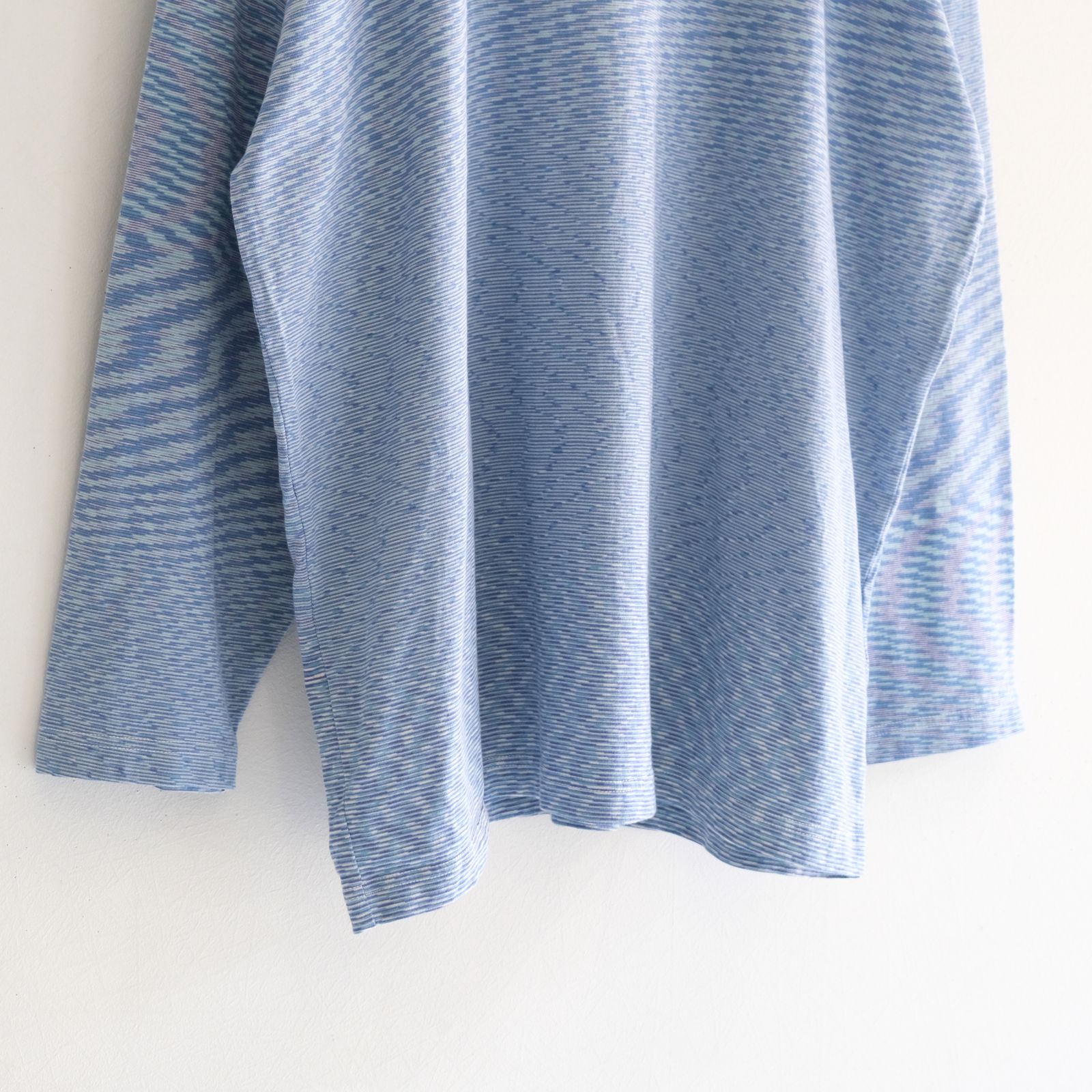 VORTEX FOOTBALL SHIRT fabric by SUN/kakke（MIX BLUE）