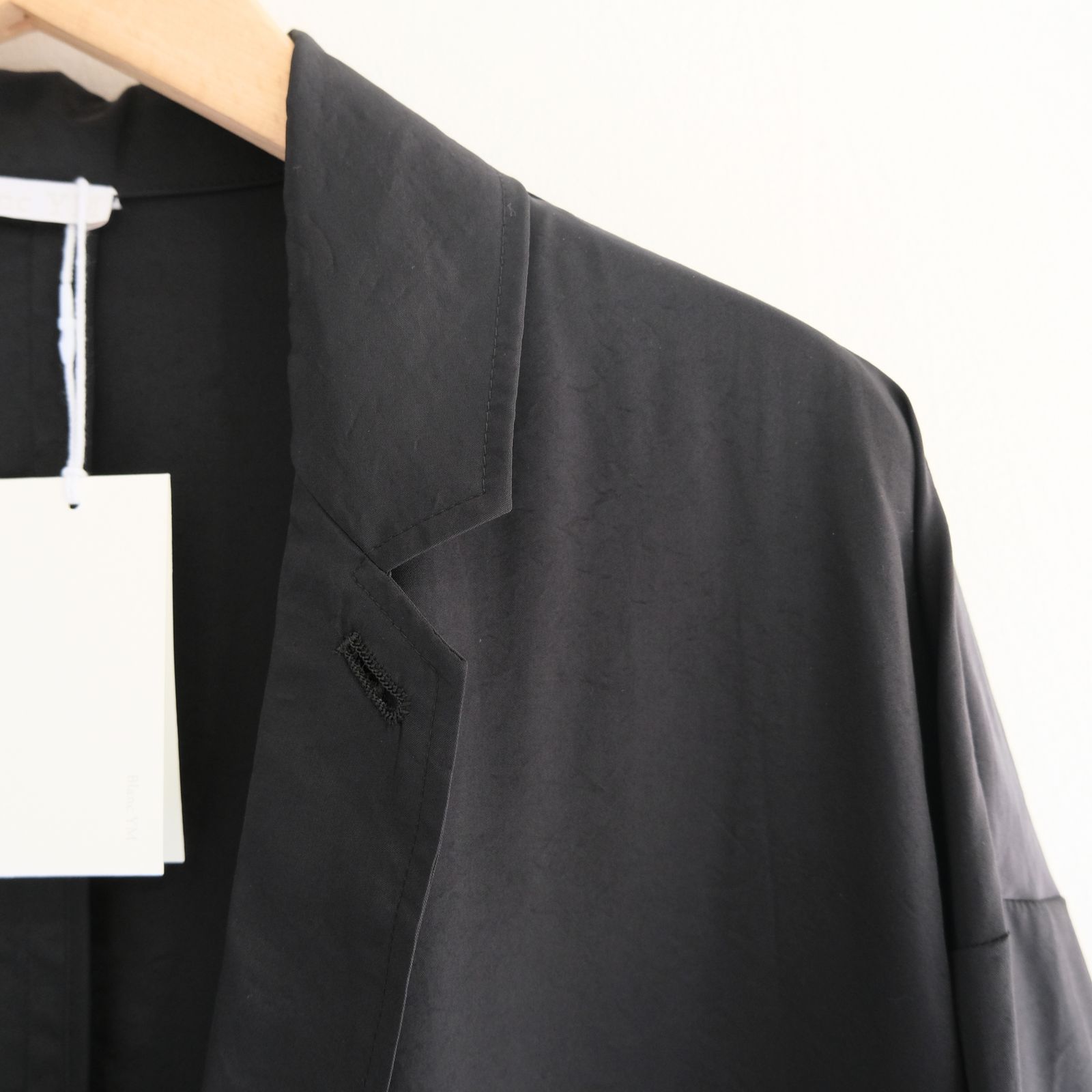 【販売開始 : 7/18 (土) 00:00~】Cupro Nylon Single Breasted JKT（Black）