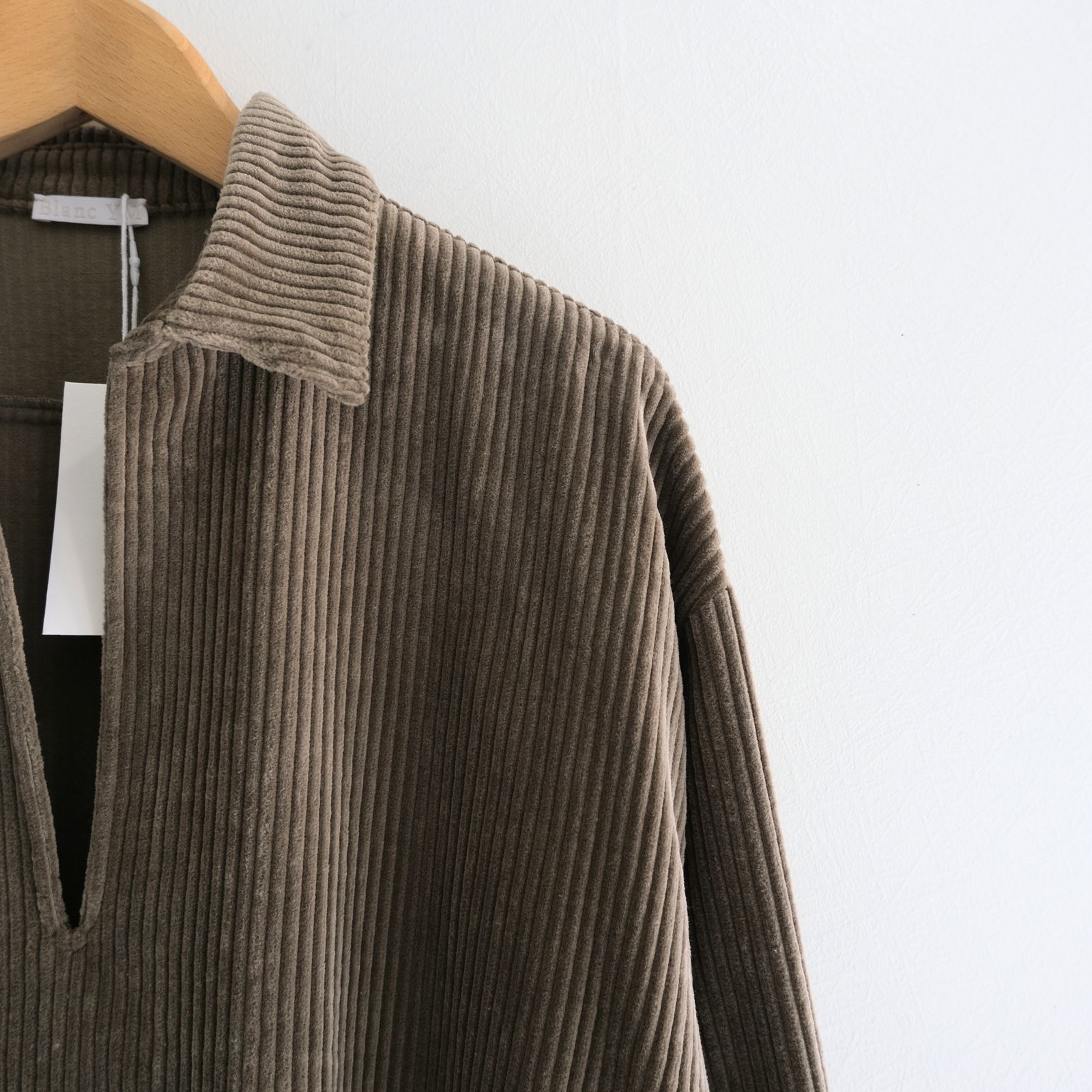【残り1点】Corduroy Skipper Shirts（Beige）