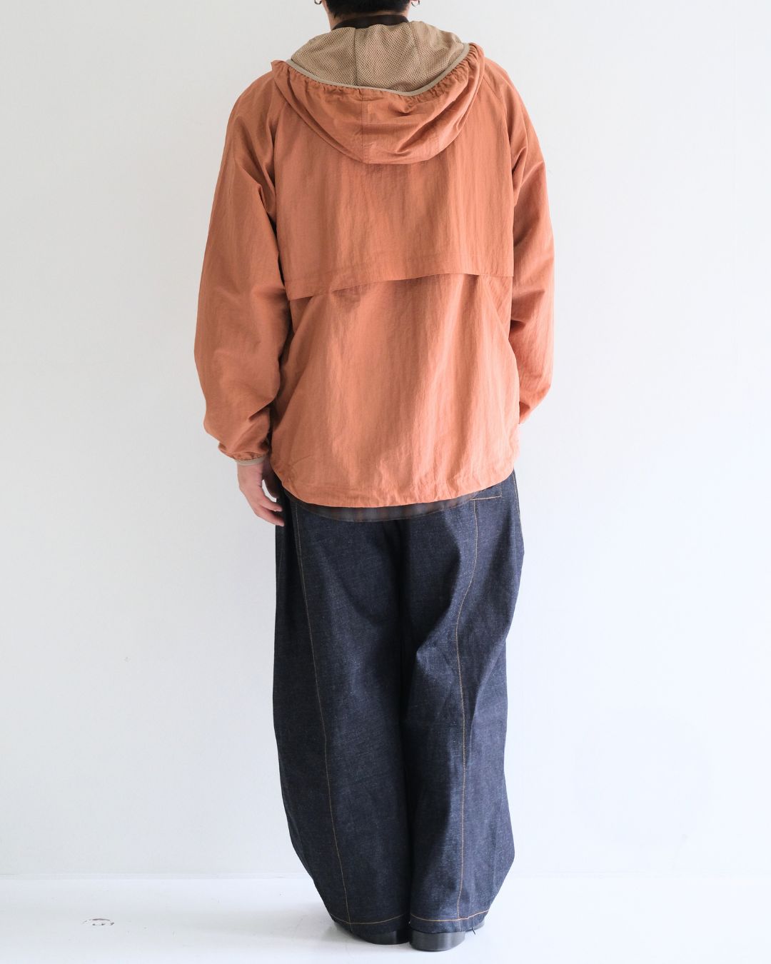 STYLE NO. 547