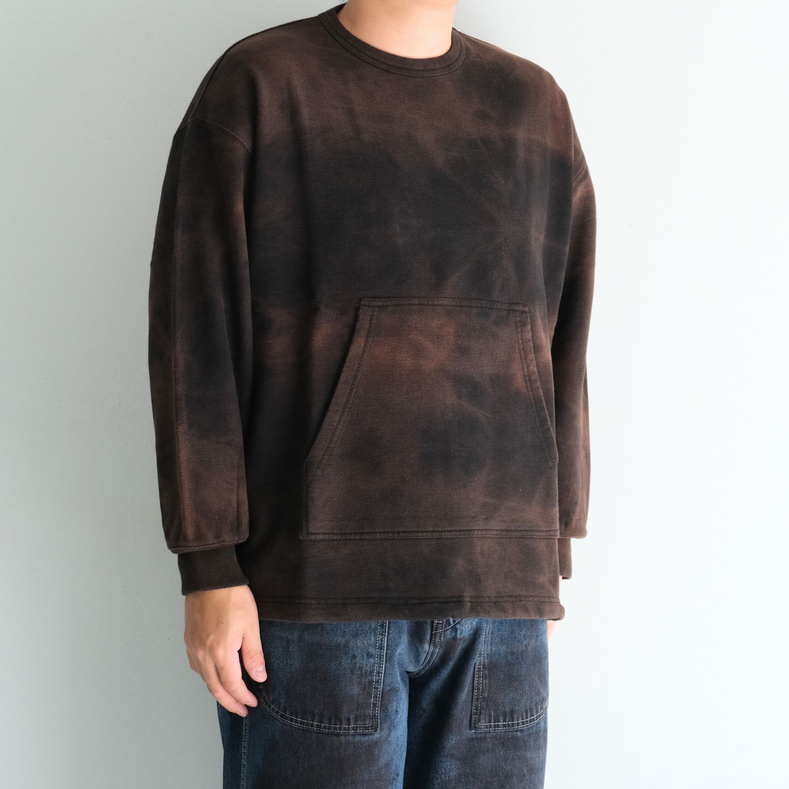 Reimagined Newsboy Fleece-Lined Sweatshirt / スウェット / Bleached Black