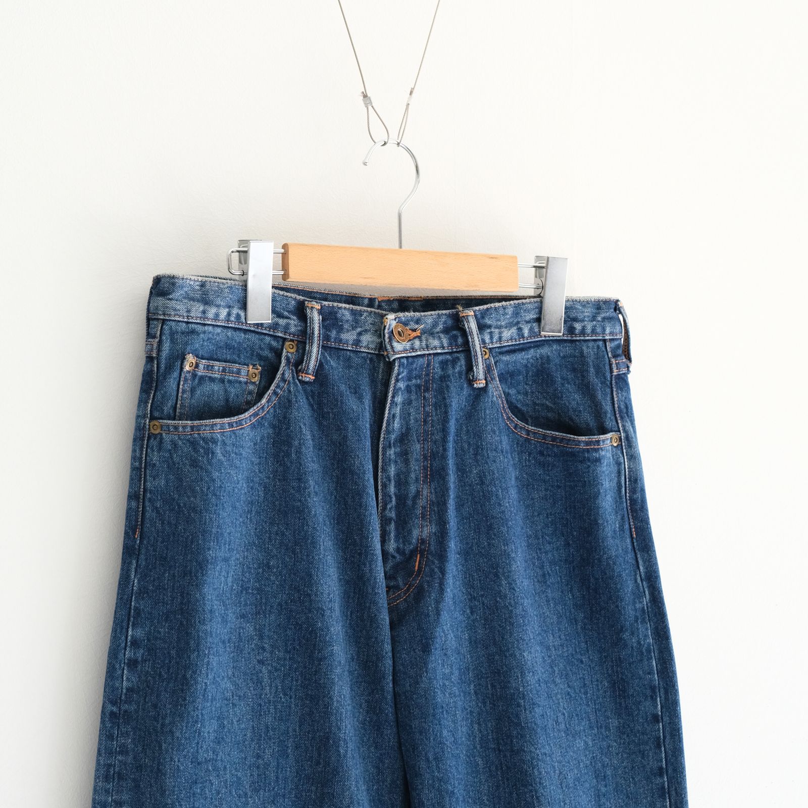"JUDE Ⅱ" HIPPIE New Standard Straight by 66 Selvedge Denim / デニム / 刺繍 / CRASH BLUE