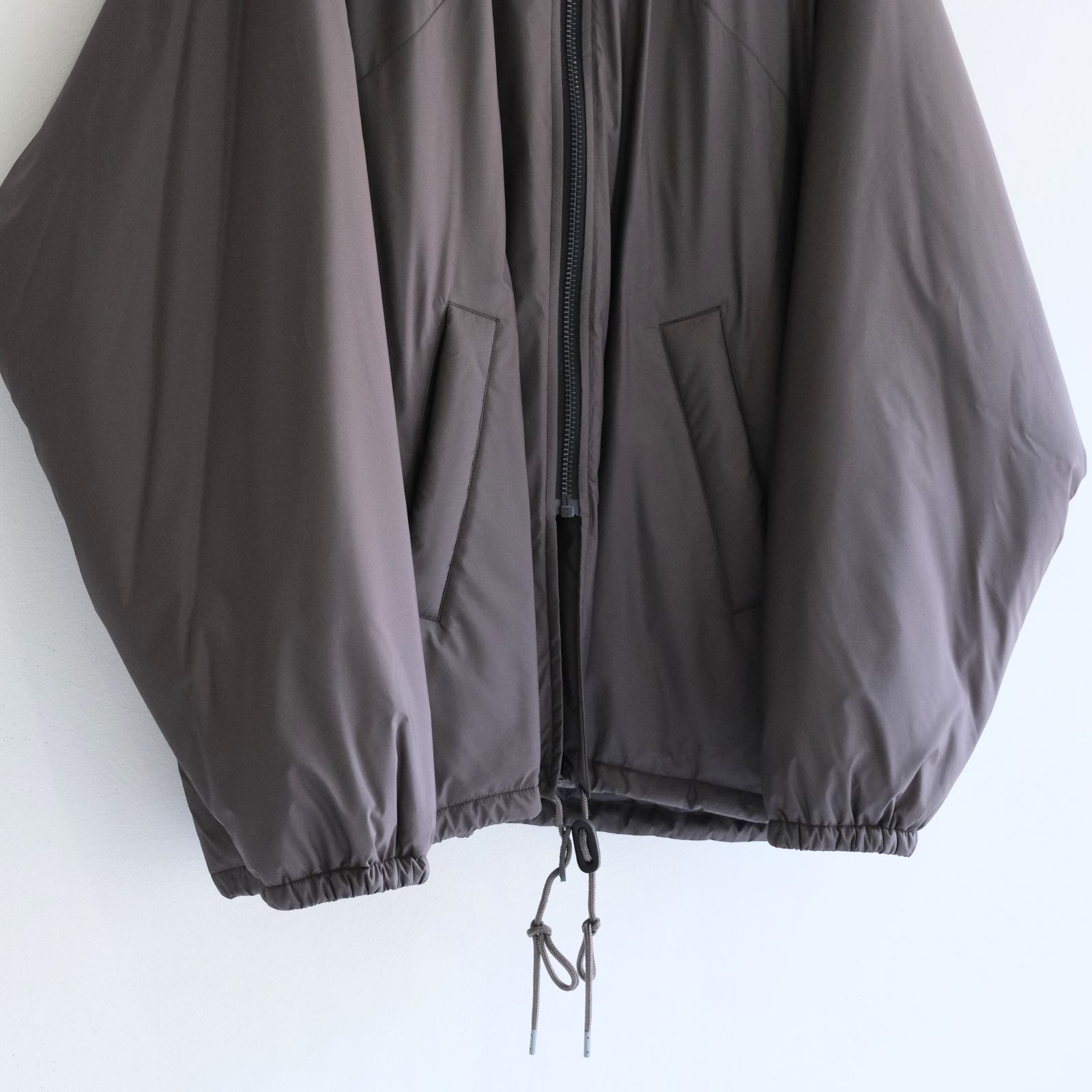 INSULATION COACH JACKET ‐Primaloft‐ / ジャケット / コーチジャケット / プリマロフト / Grey / グレー