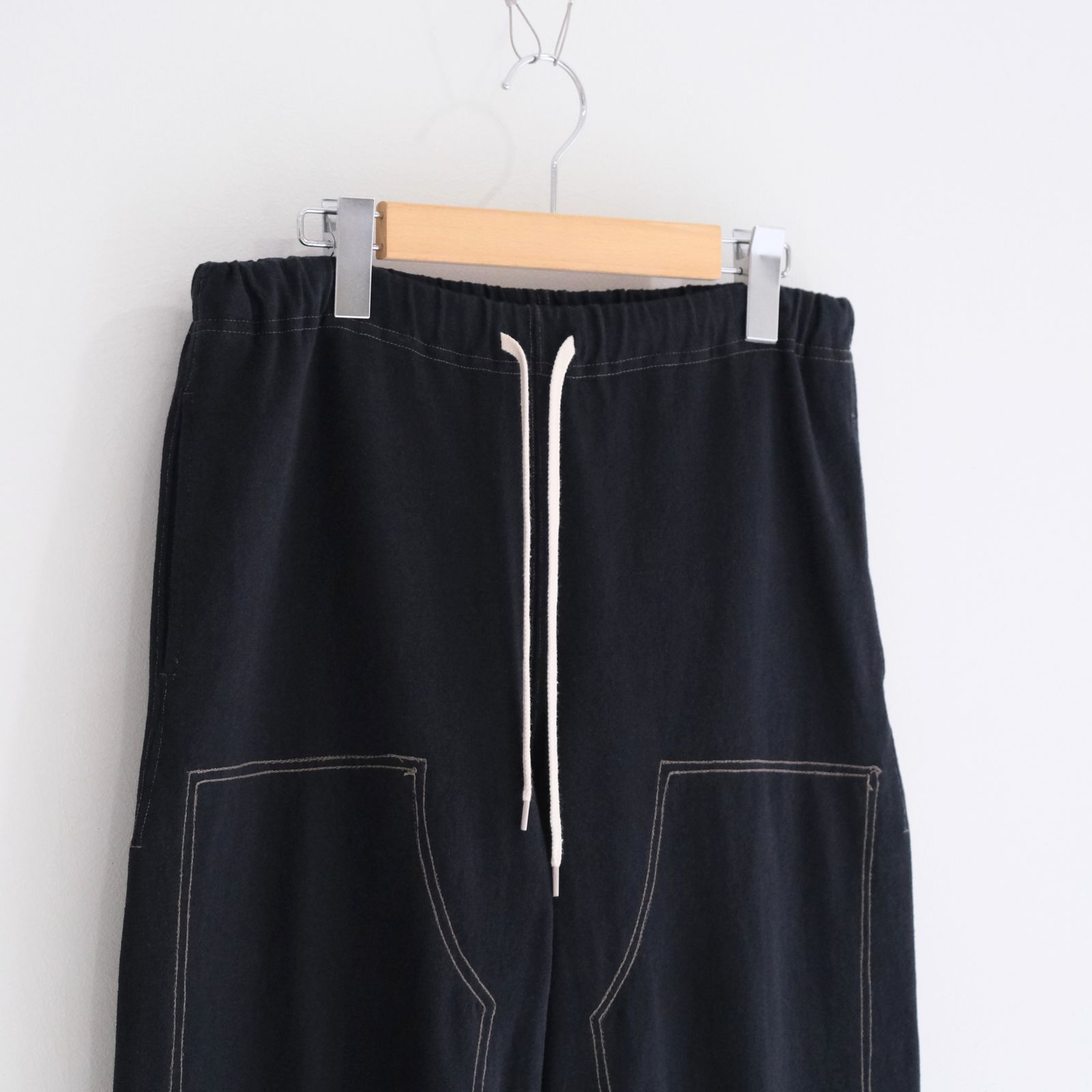 CONTRADICT SWEAT PANTS / パンツ/ スウェット / ダブルニー / 裏毛素材 / INK BLACK