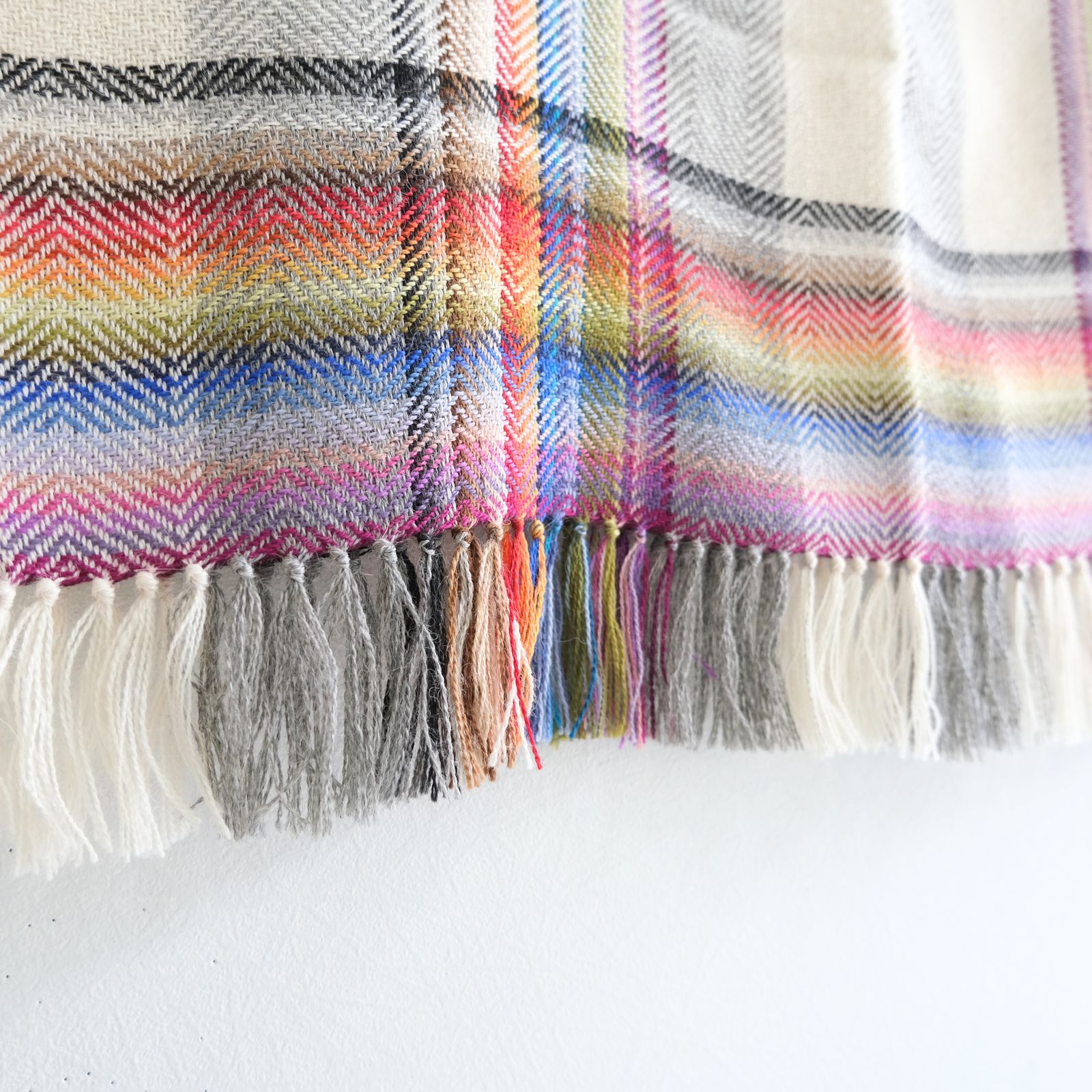 【残り1点】Multi Coloured Scarf（White）