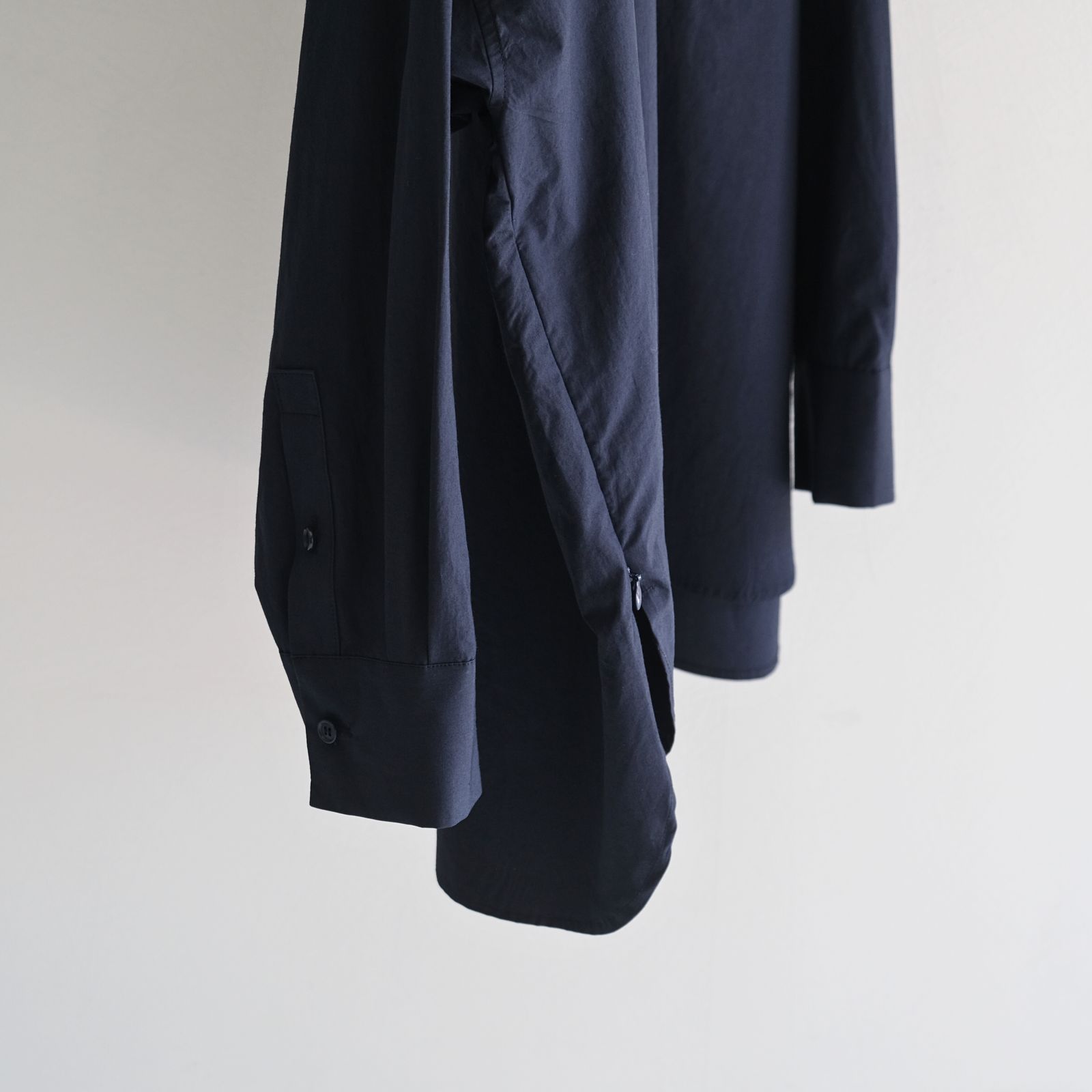 VAKEN - SOLID - / シャツ / NAVY