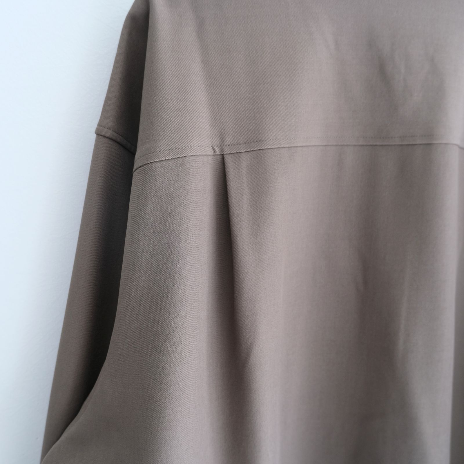 MERELY US LAZY OVERSHIRT / シャツ / 長袖 / DARK TAUPE