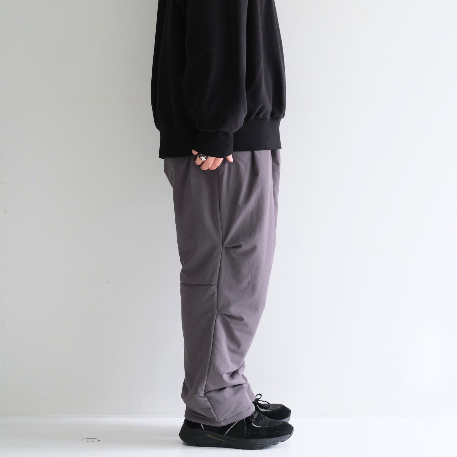 Ample Insulation Pants / アンプル インスレーション パンツ（Grey）