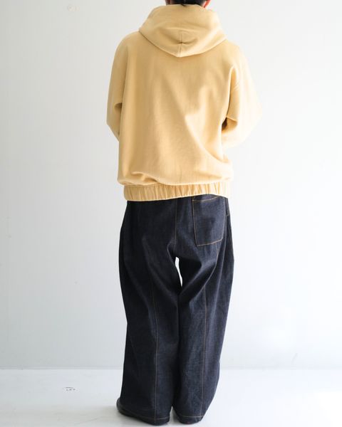 STYLE NO. 713
